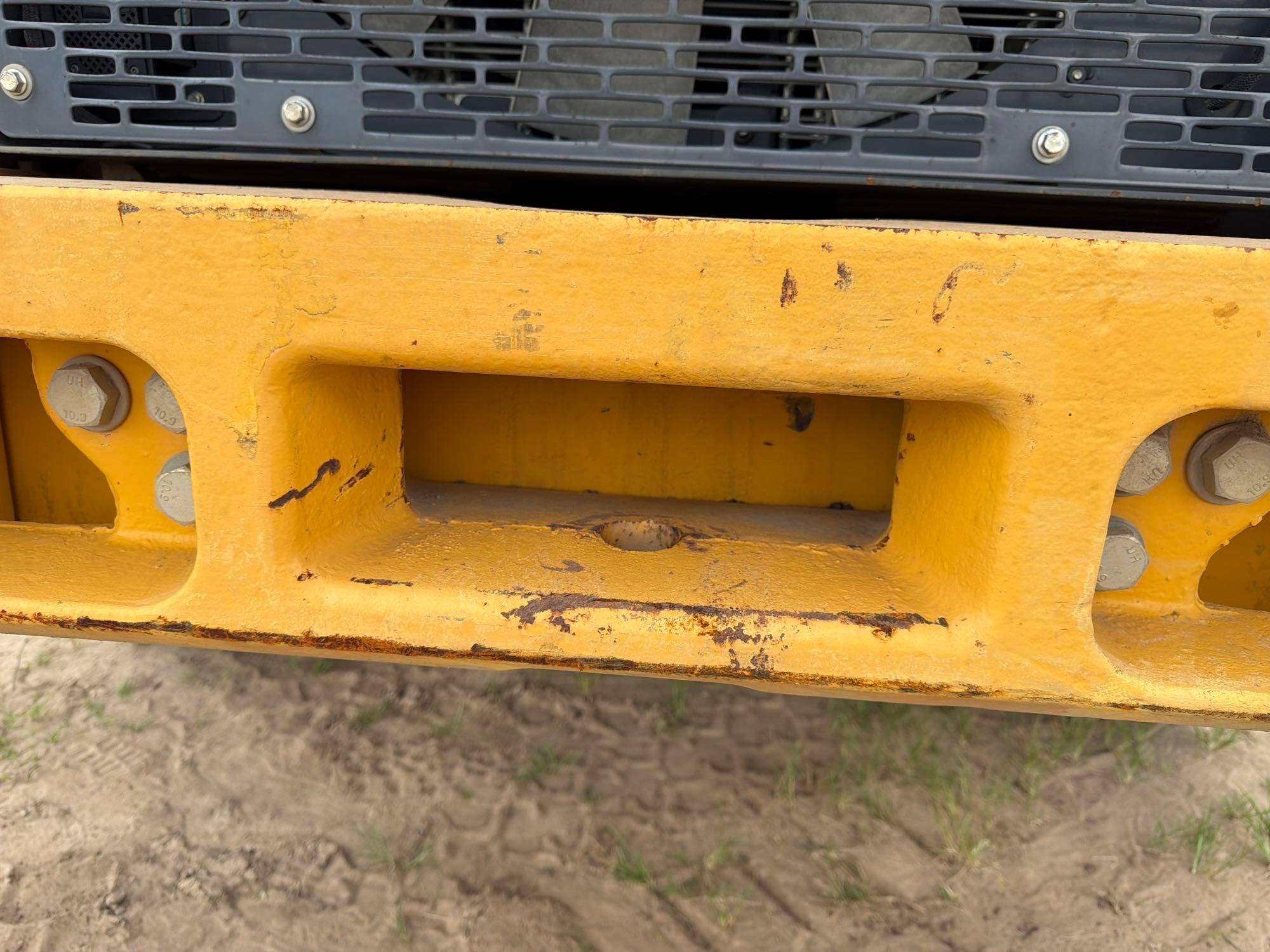 2021 John Deere 724
