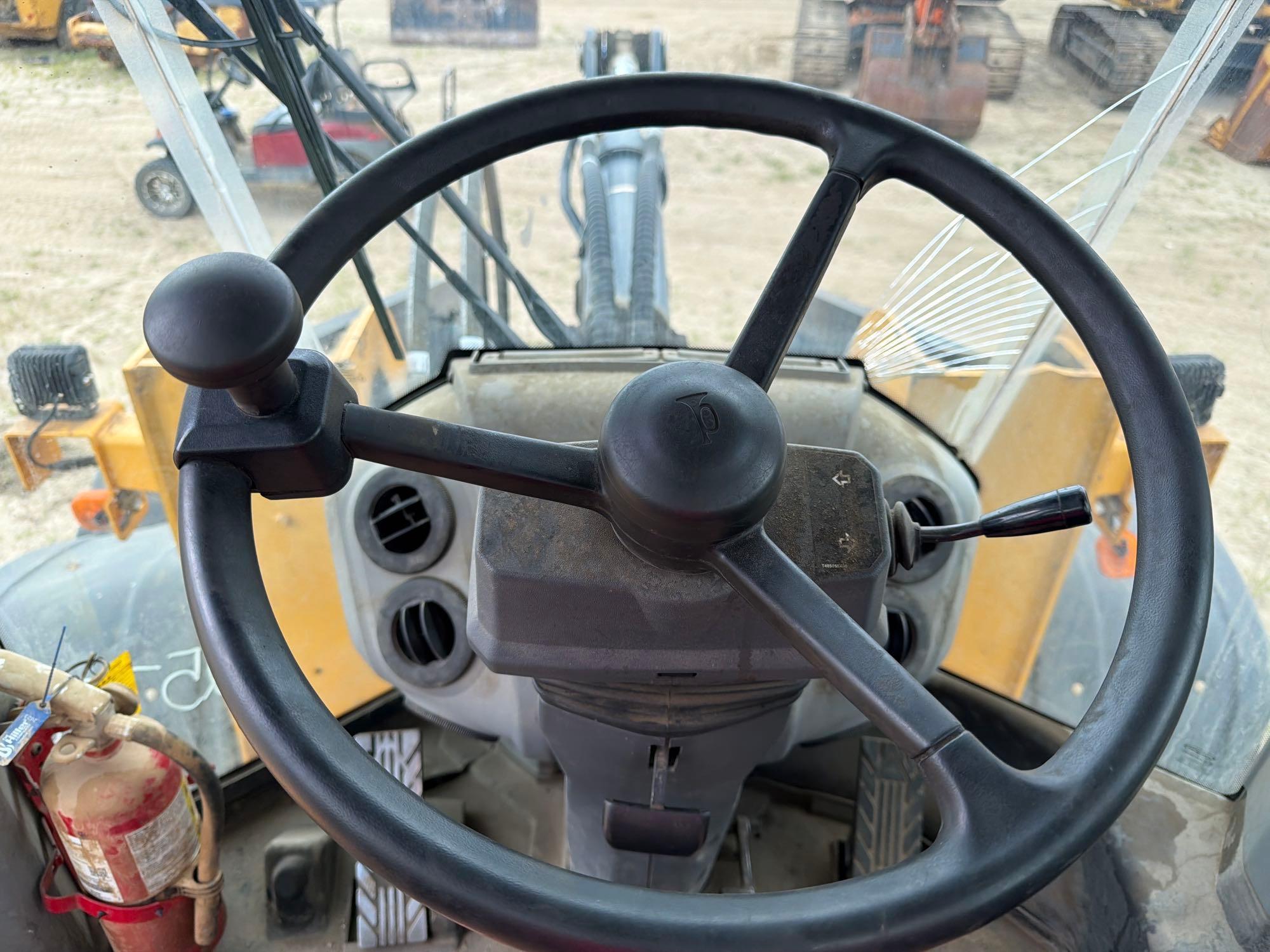 2021 John Deere 724