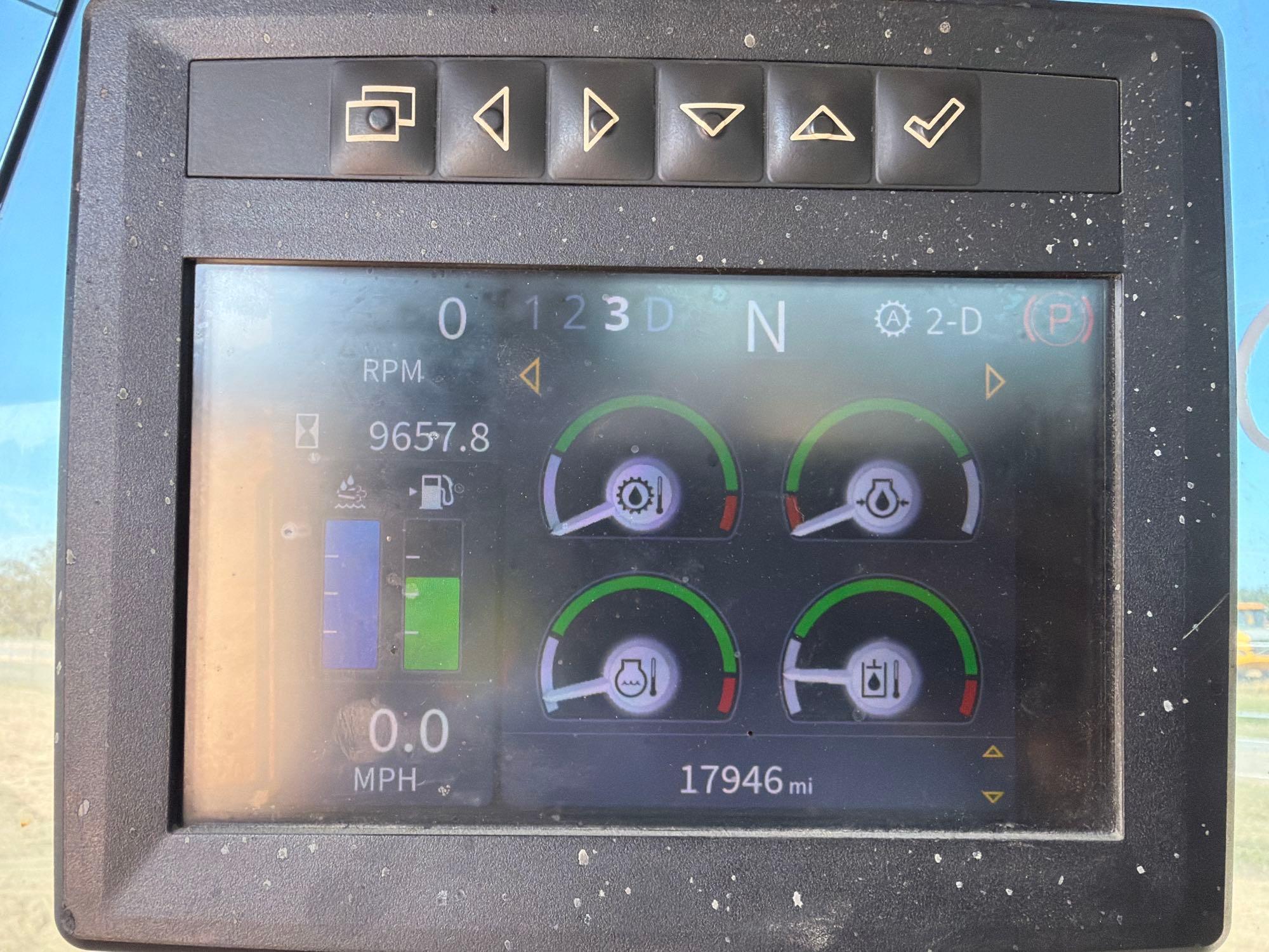 2022 John Deere 2644