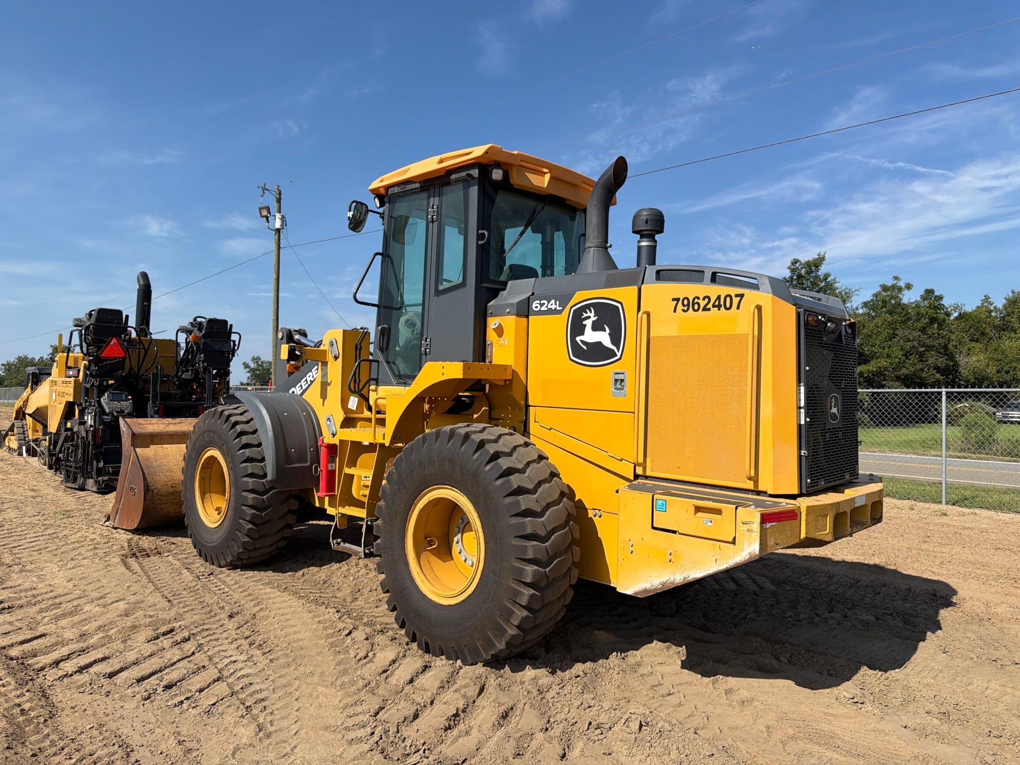 2020 John Deere 624