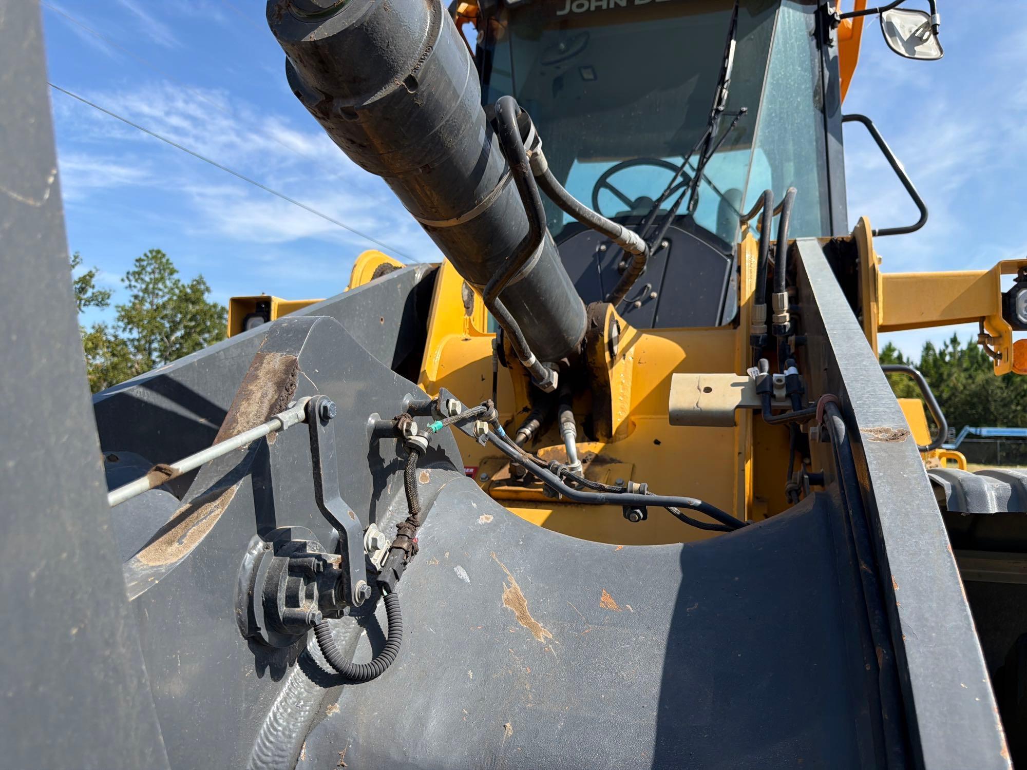 2020 John Deere 624