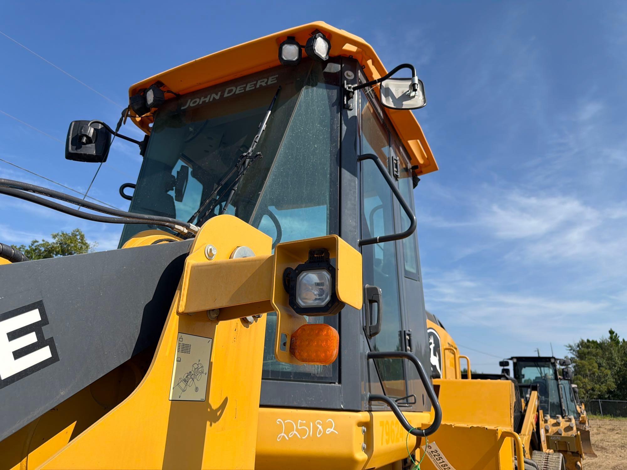 2020 John Deere 624