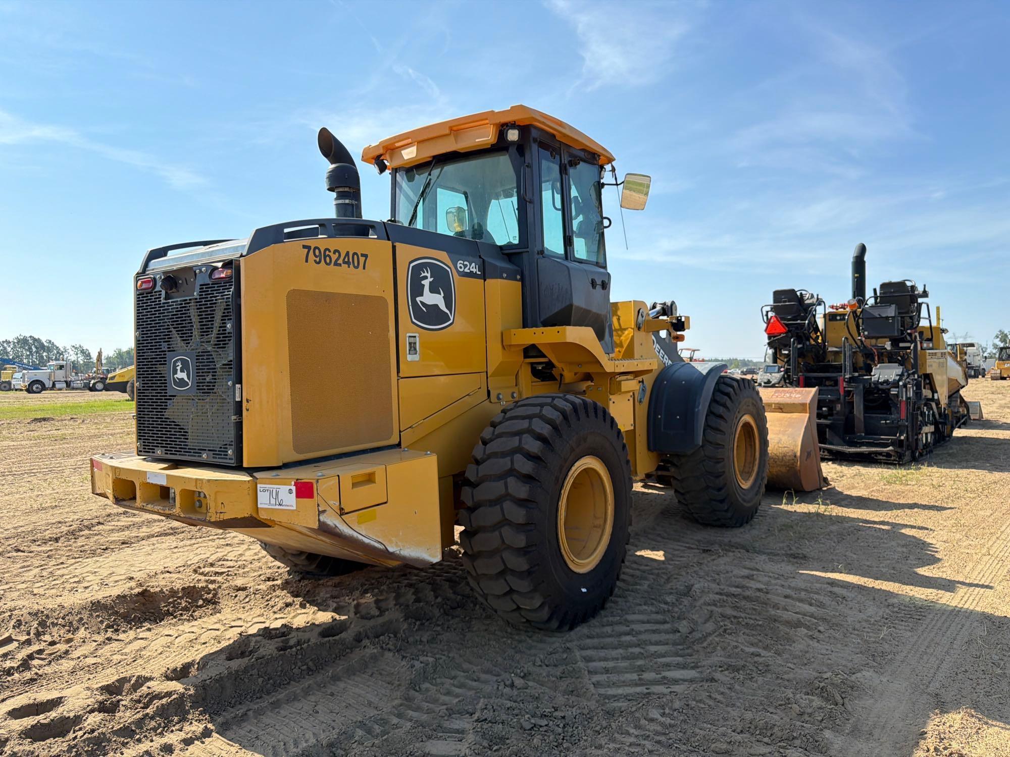 2020 John Deere 624
