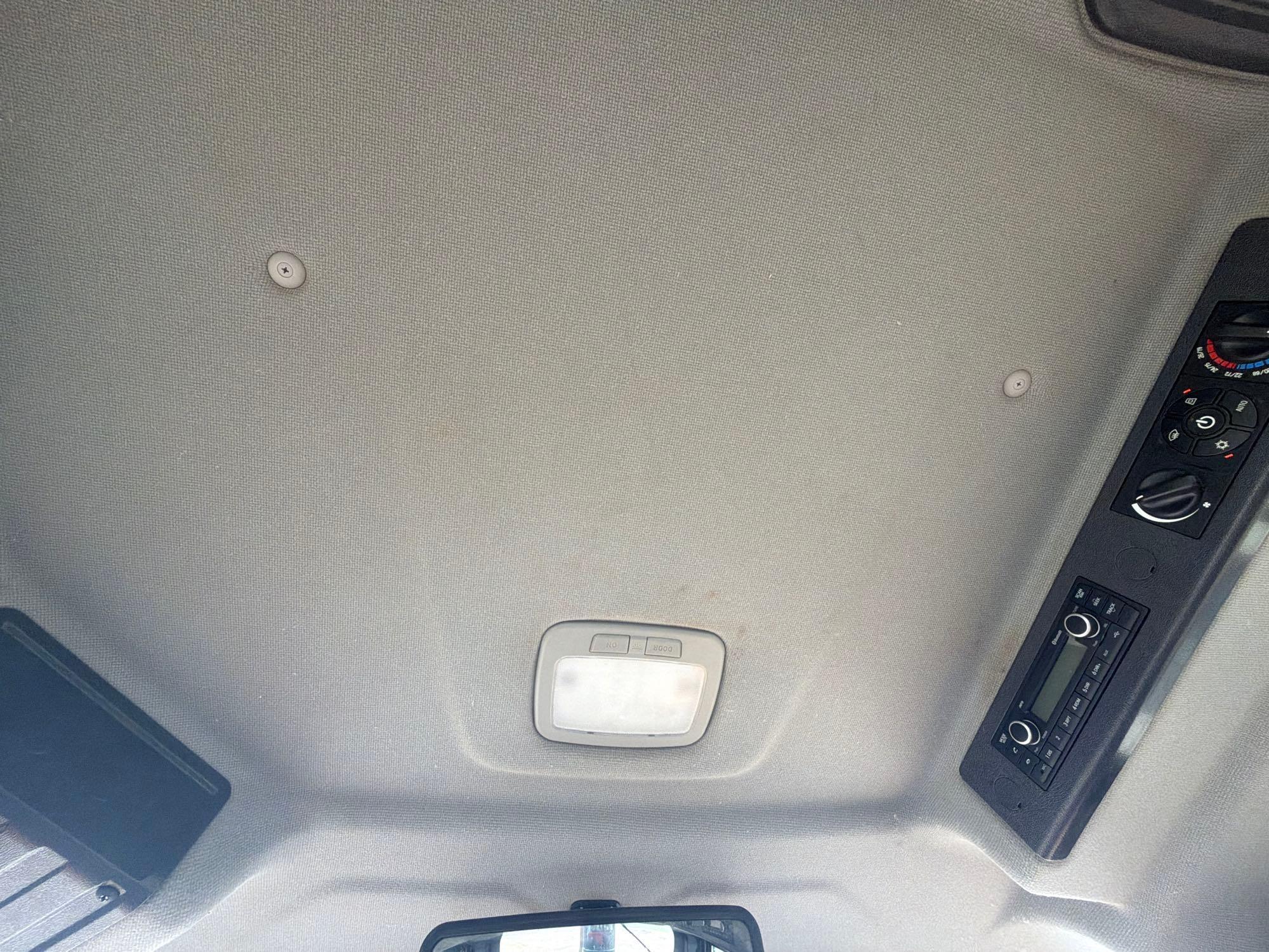 Hyundai 940