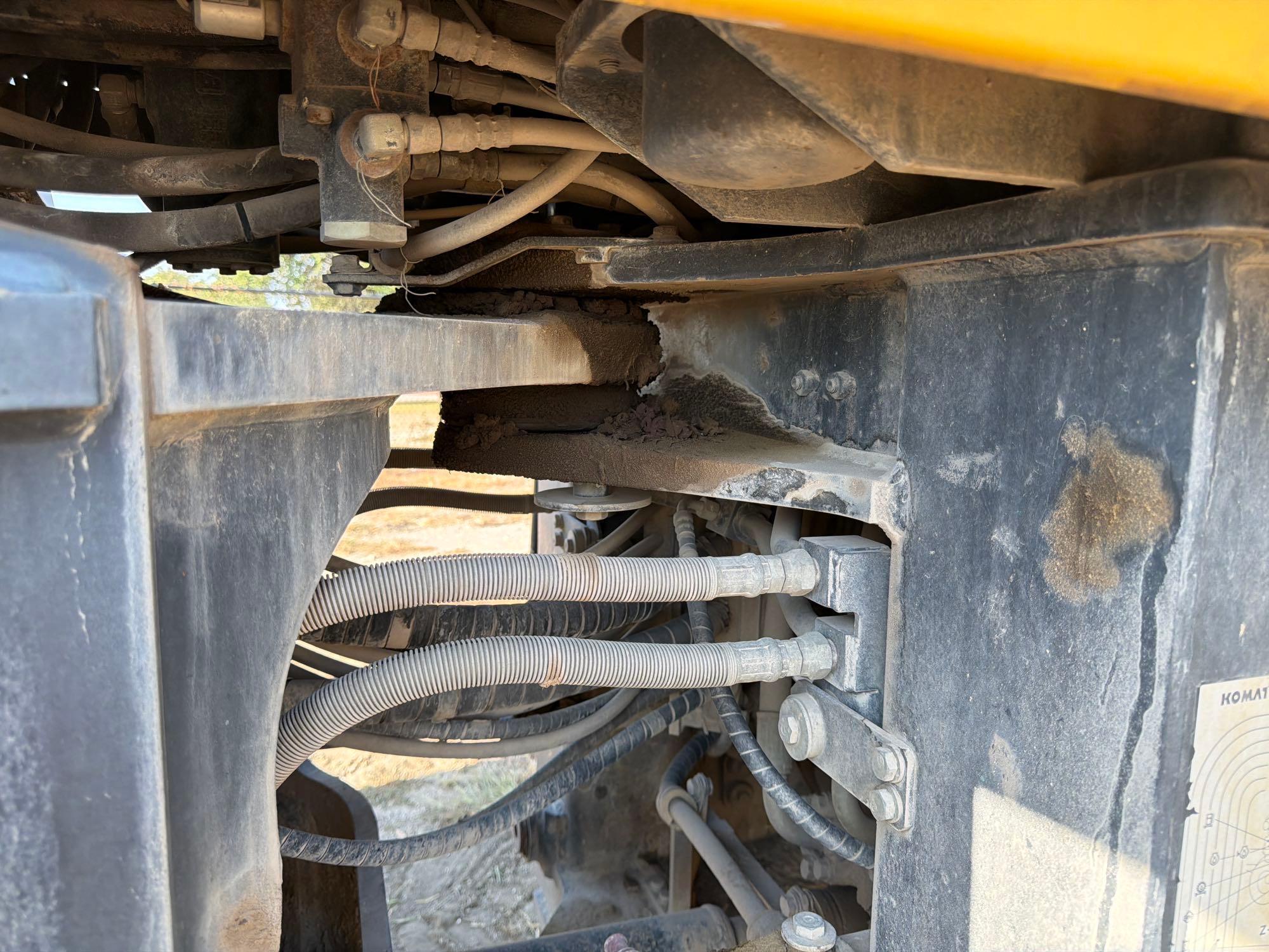 Komatsu WA320-7