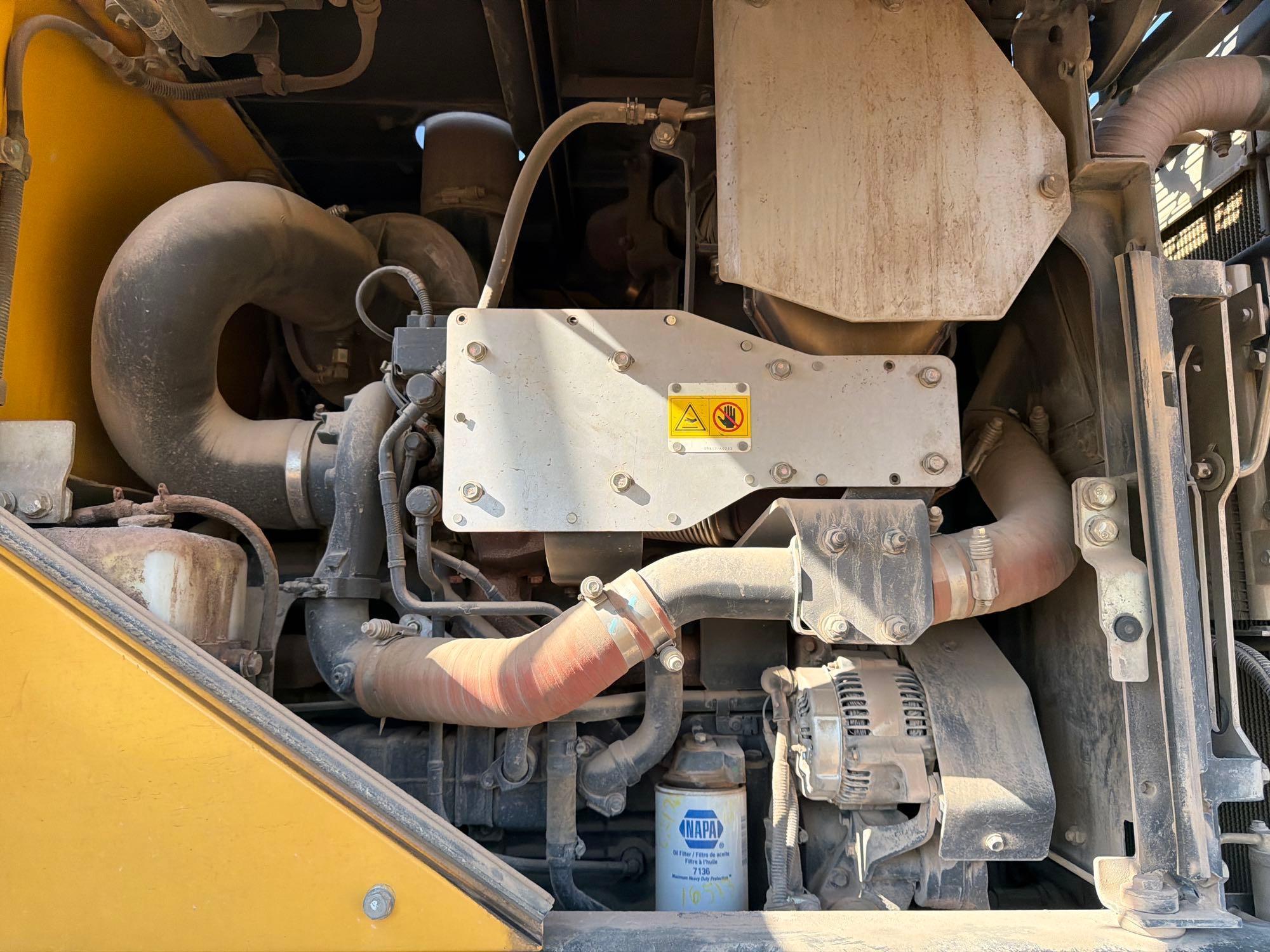 Komatsu WA320-7