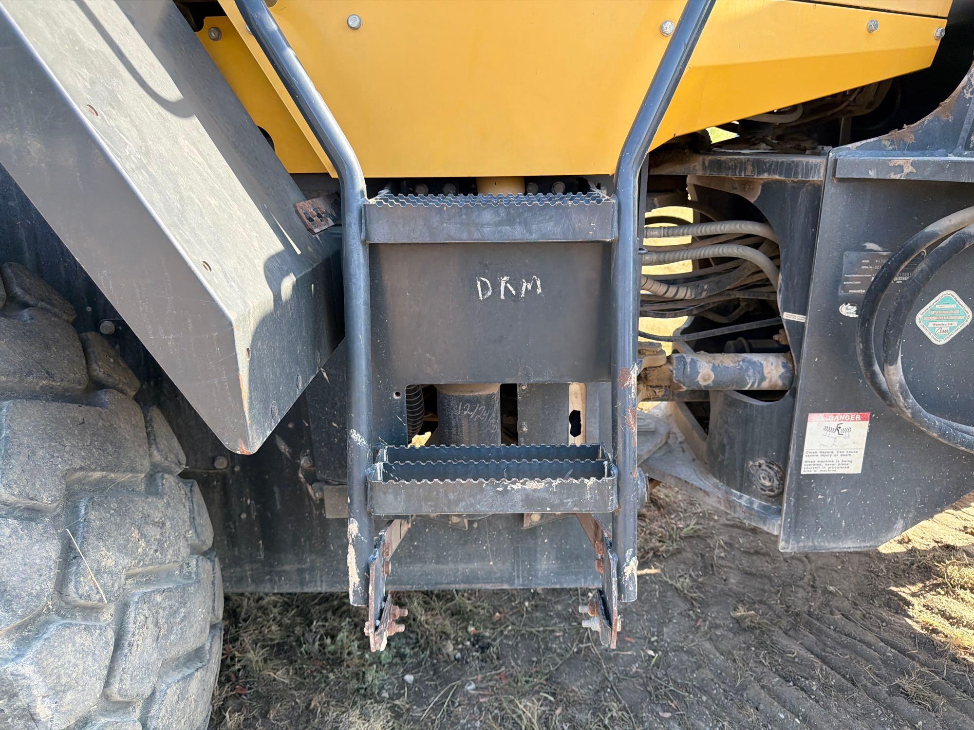 Komatsu WA320-7