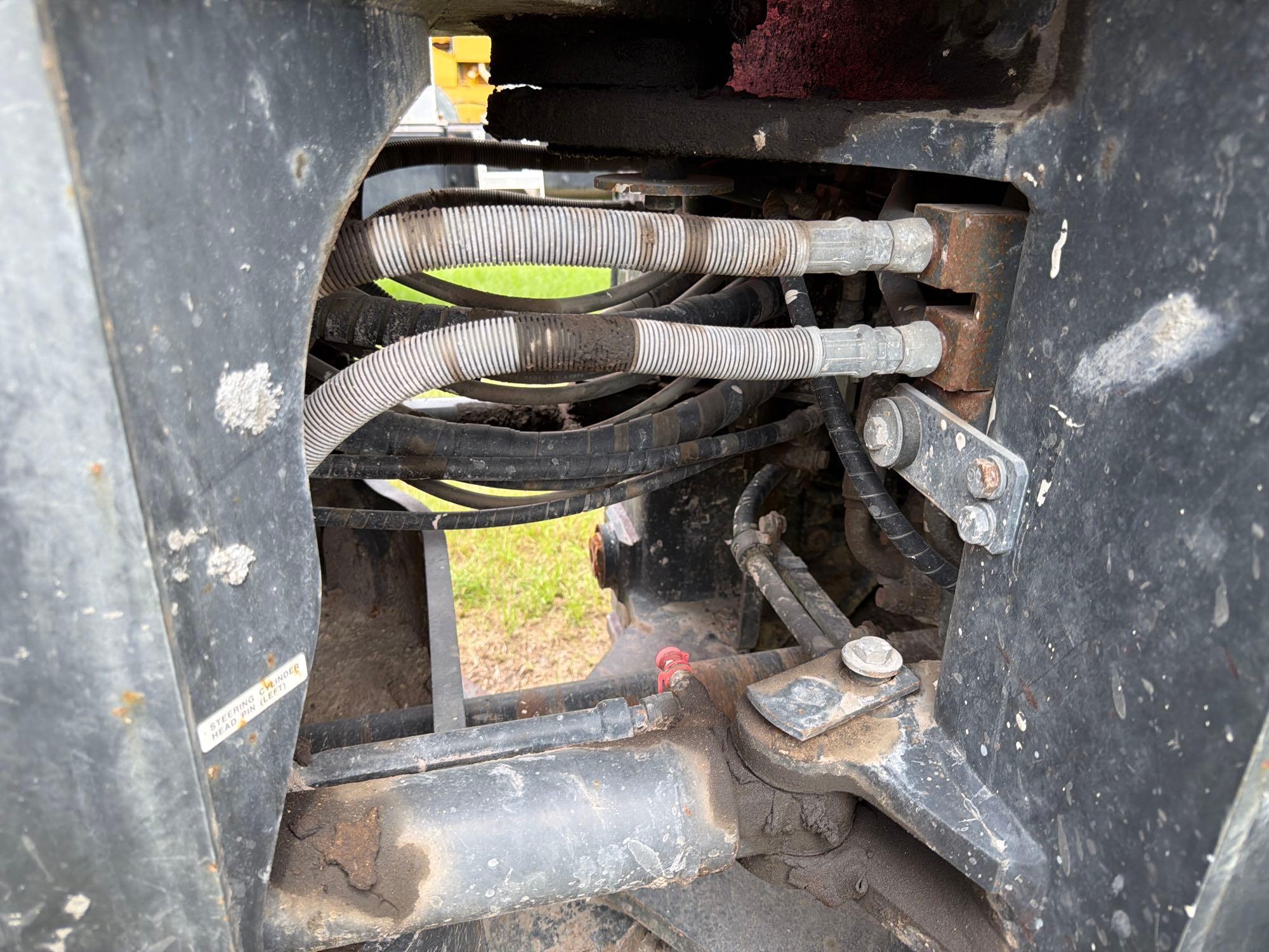 2016 Komatsu 320