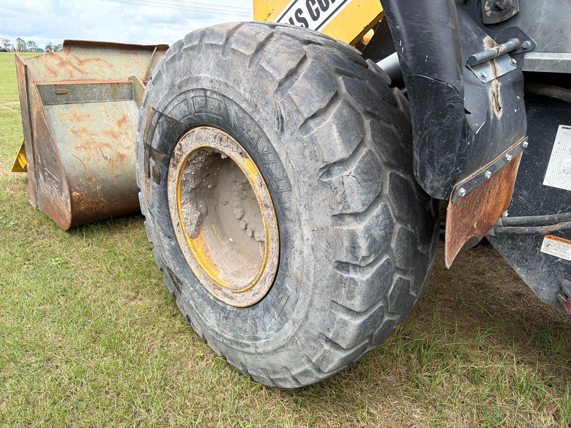 2016 Komatsu 320