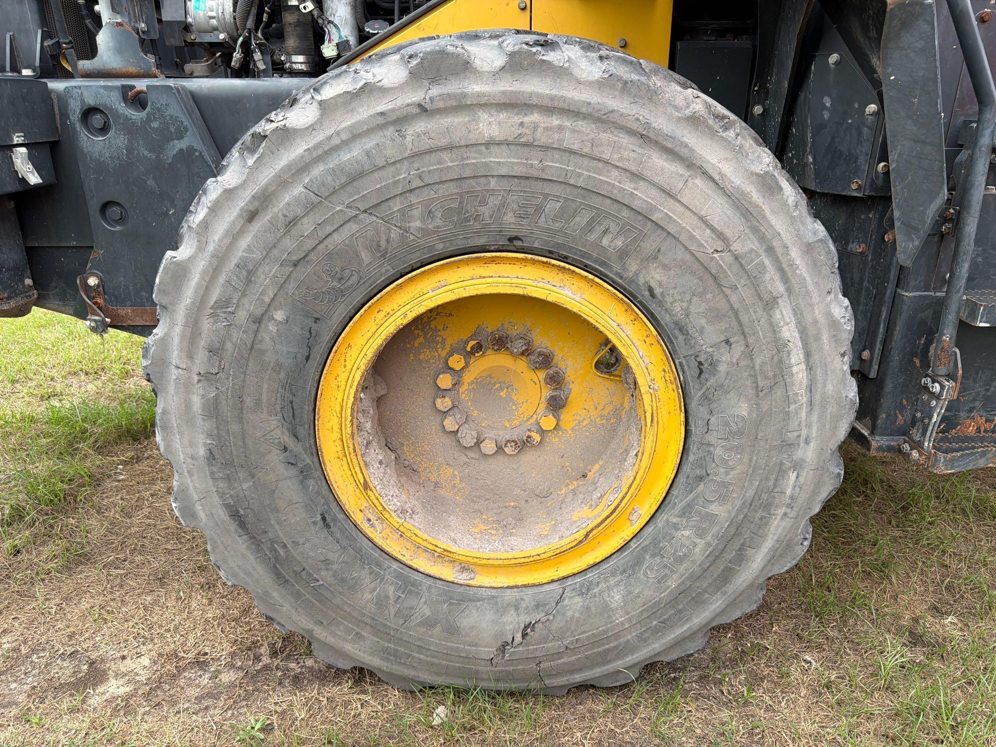 2016 Komatsu 320