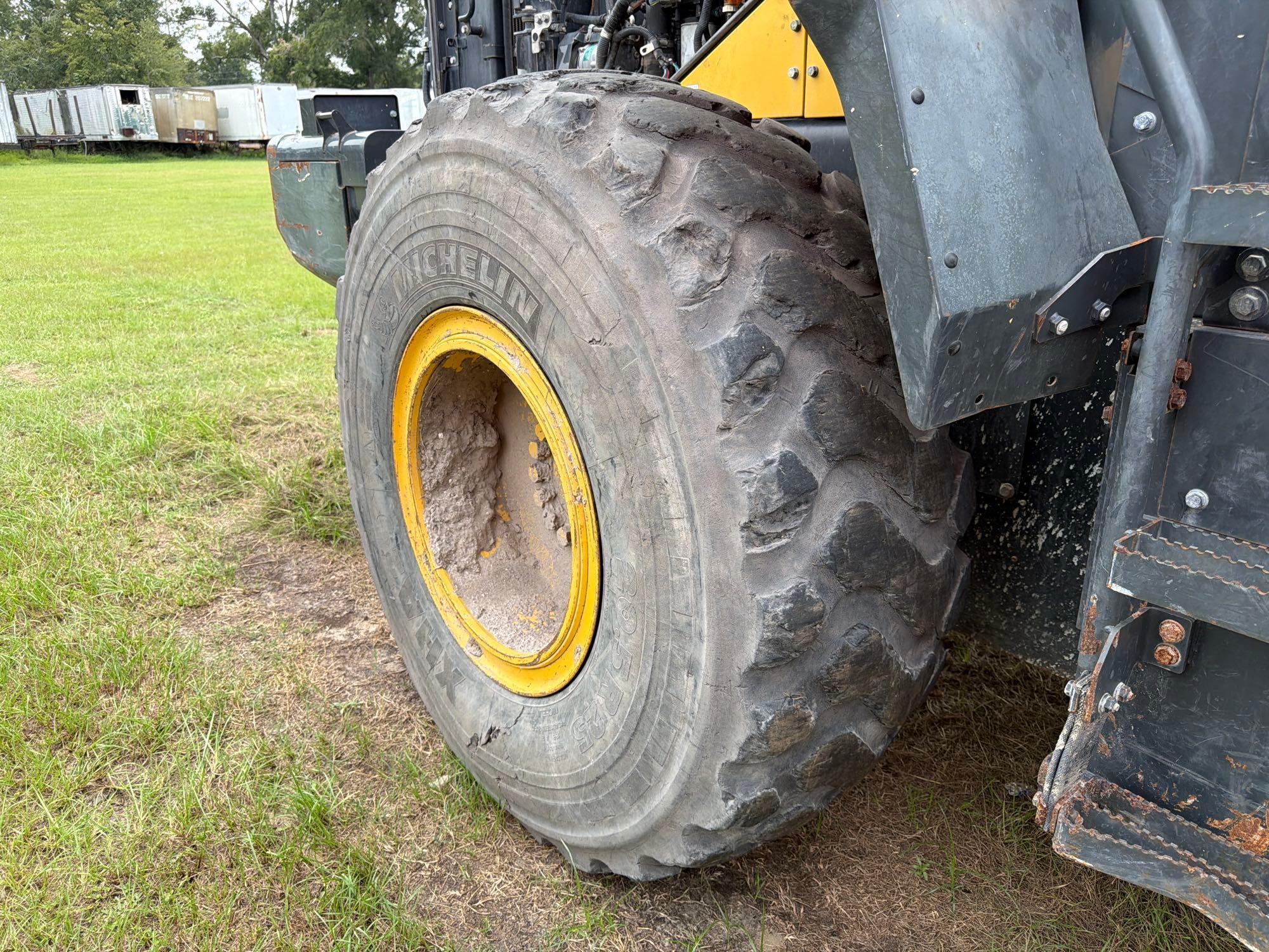 2016 Komatsu 320