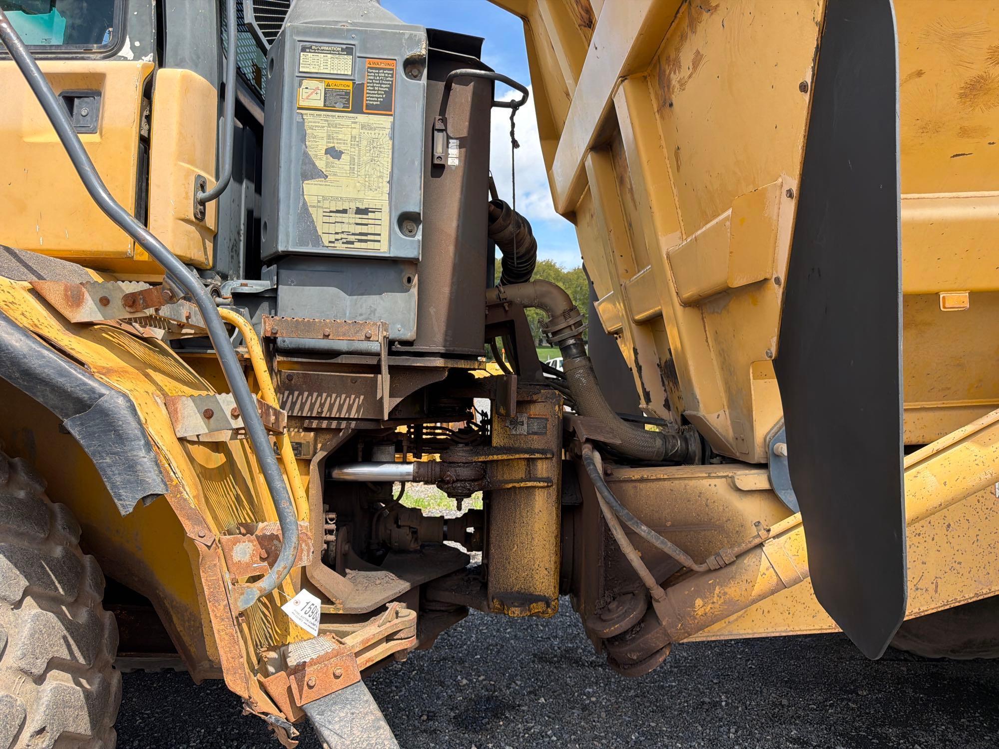 2004 John Deere 350D