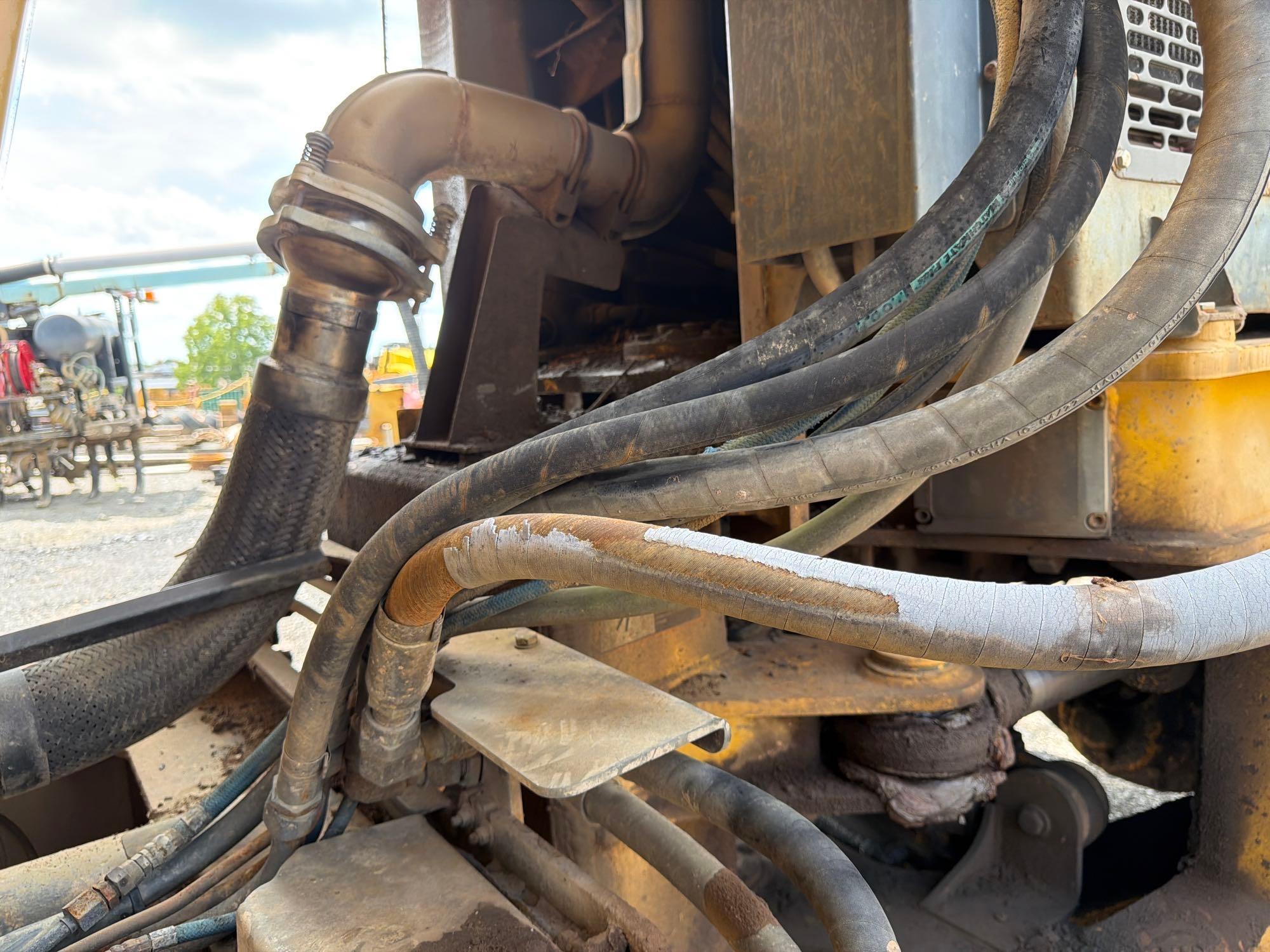 2004 John Deere 350D