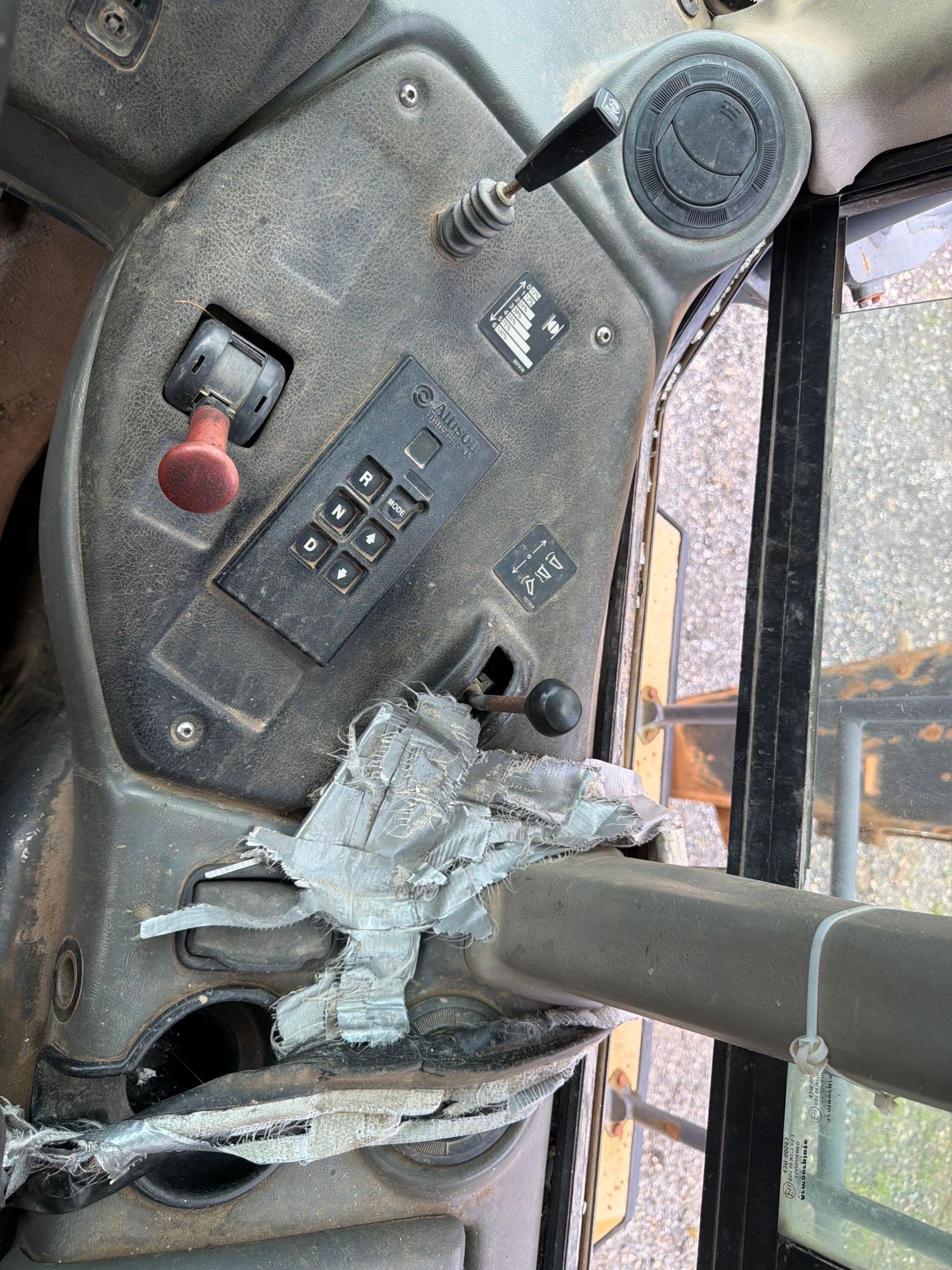 2004 John Deere 350D