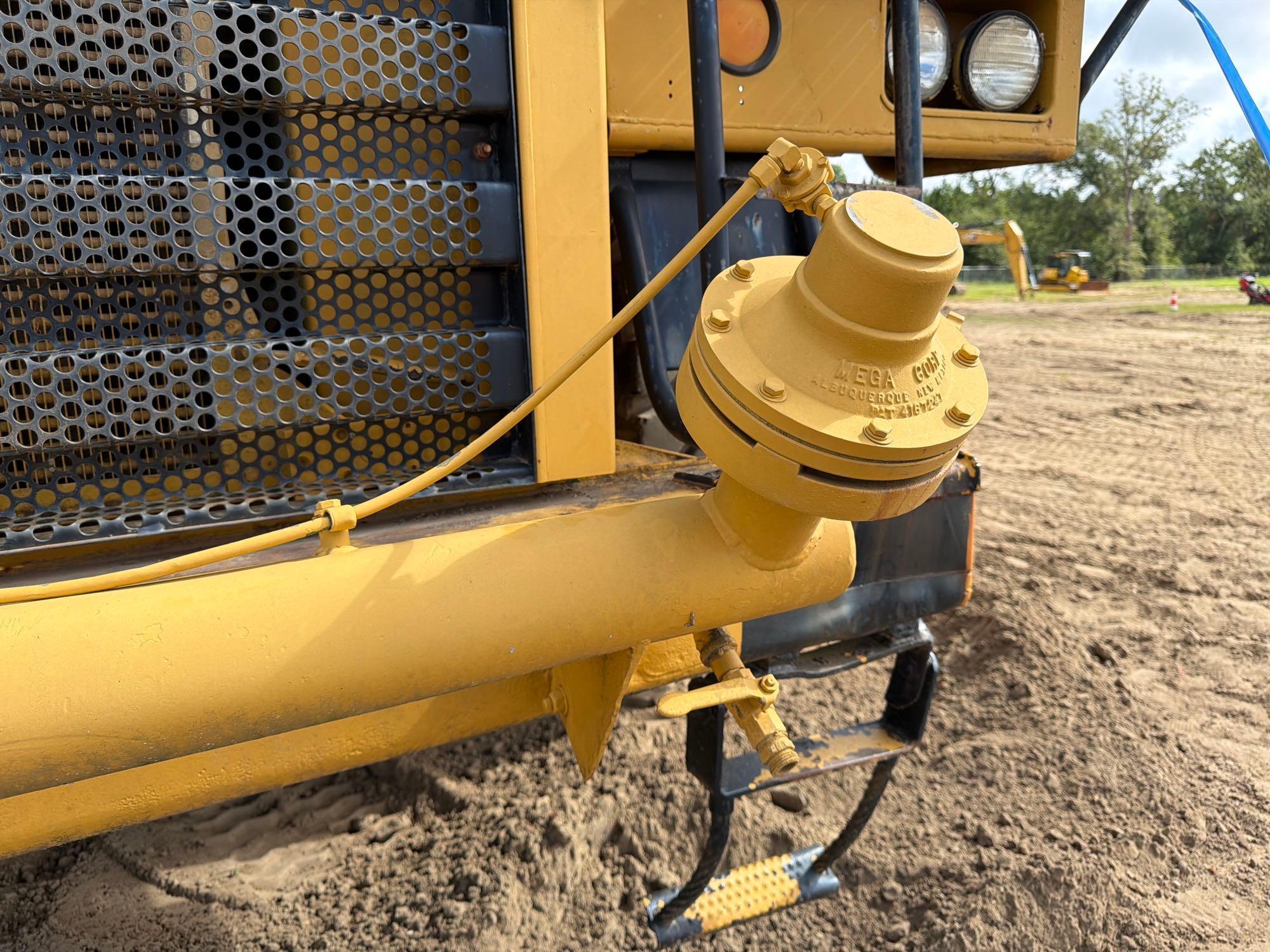 1987 Caterpillar 769