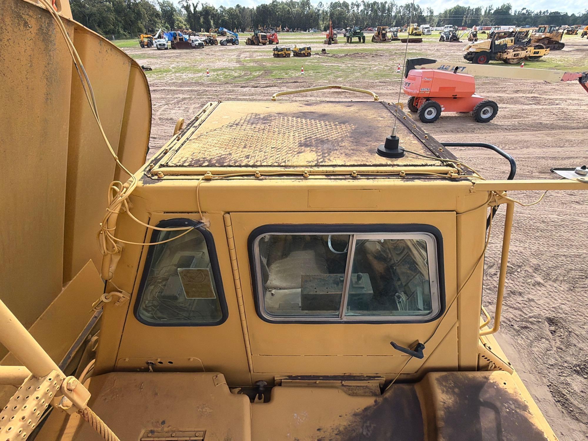 1987 Caterpillar 769