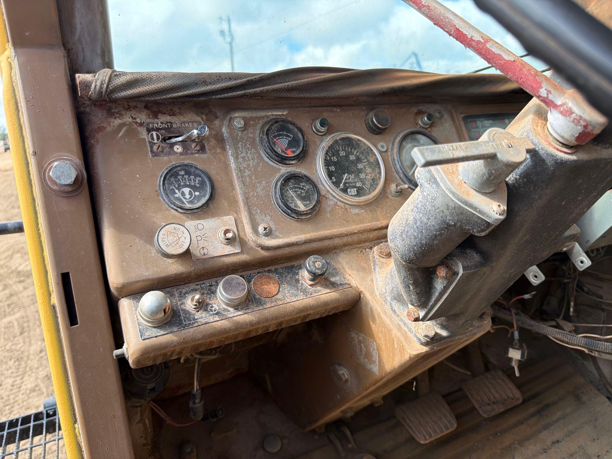 1987 Caterpillar 769