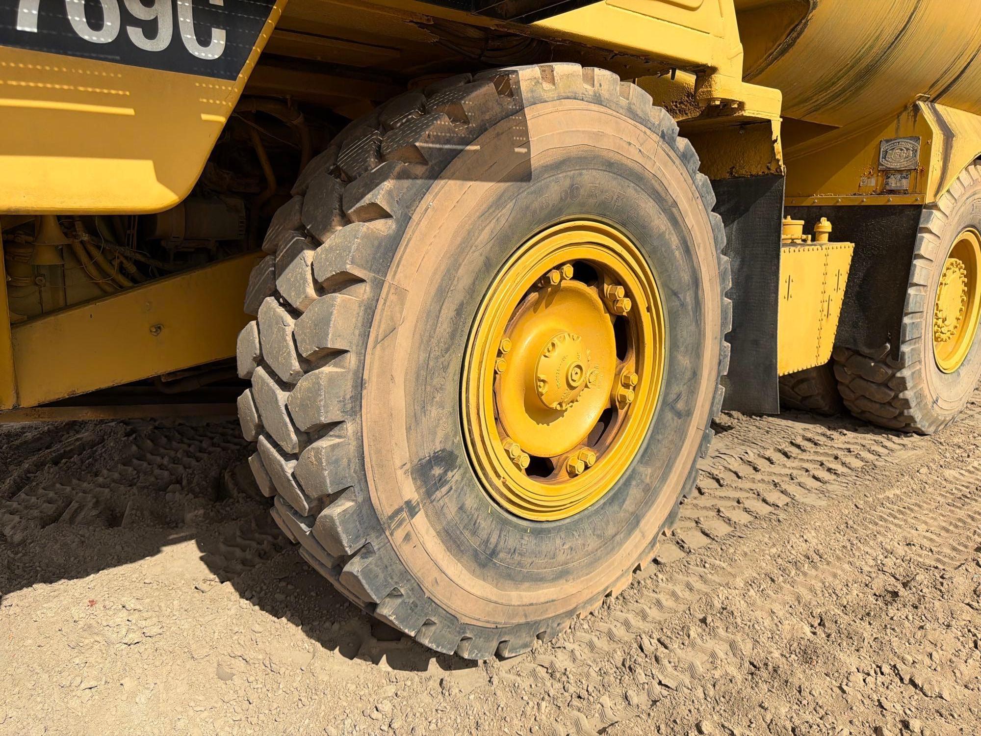 1987 Caterpillar 769