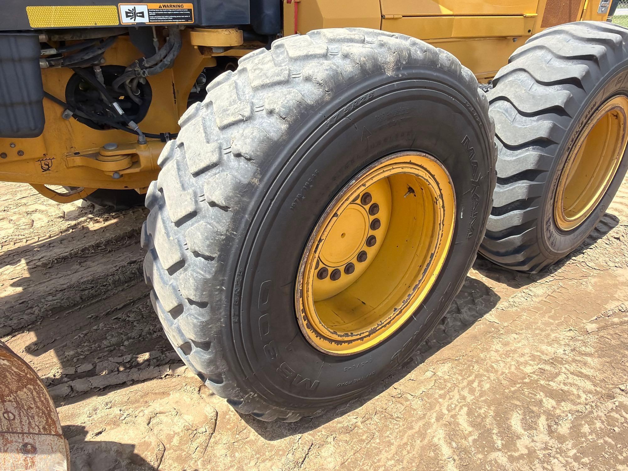 2021 John Deere 672G