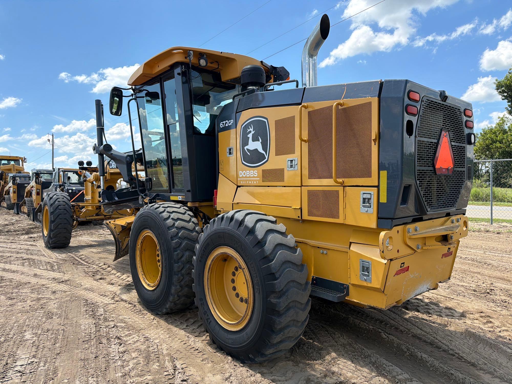 2021 John Deere 672G