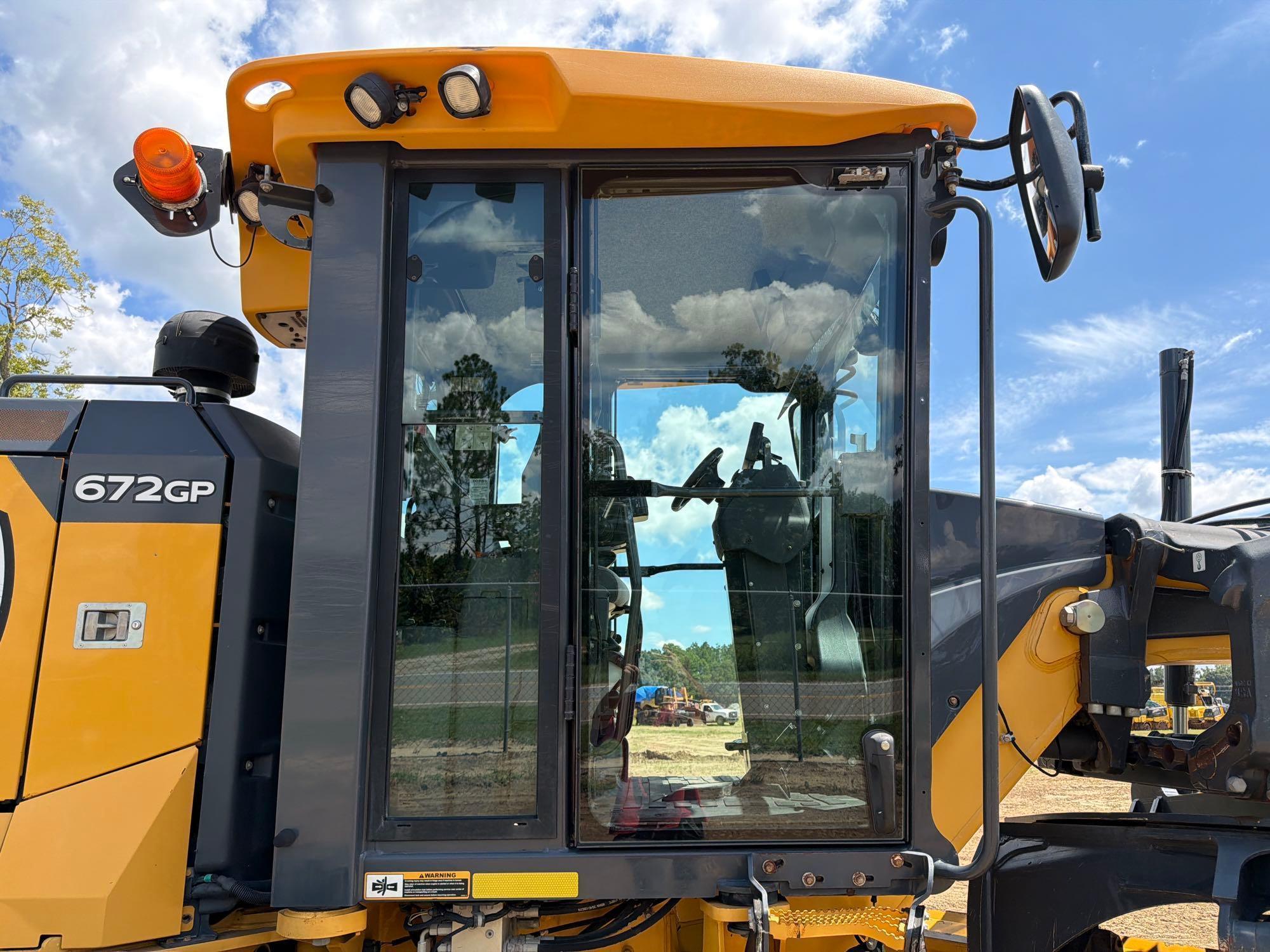 2021 John Deere 672G
