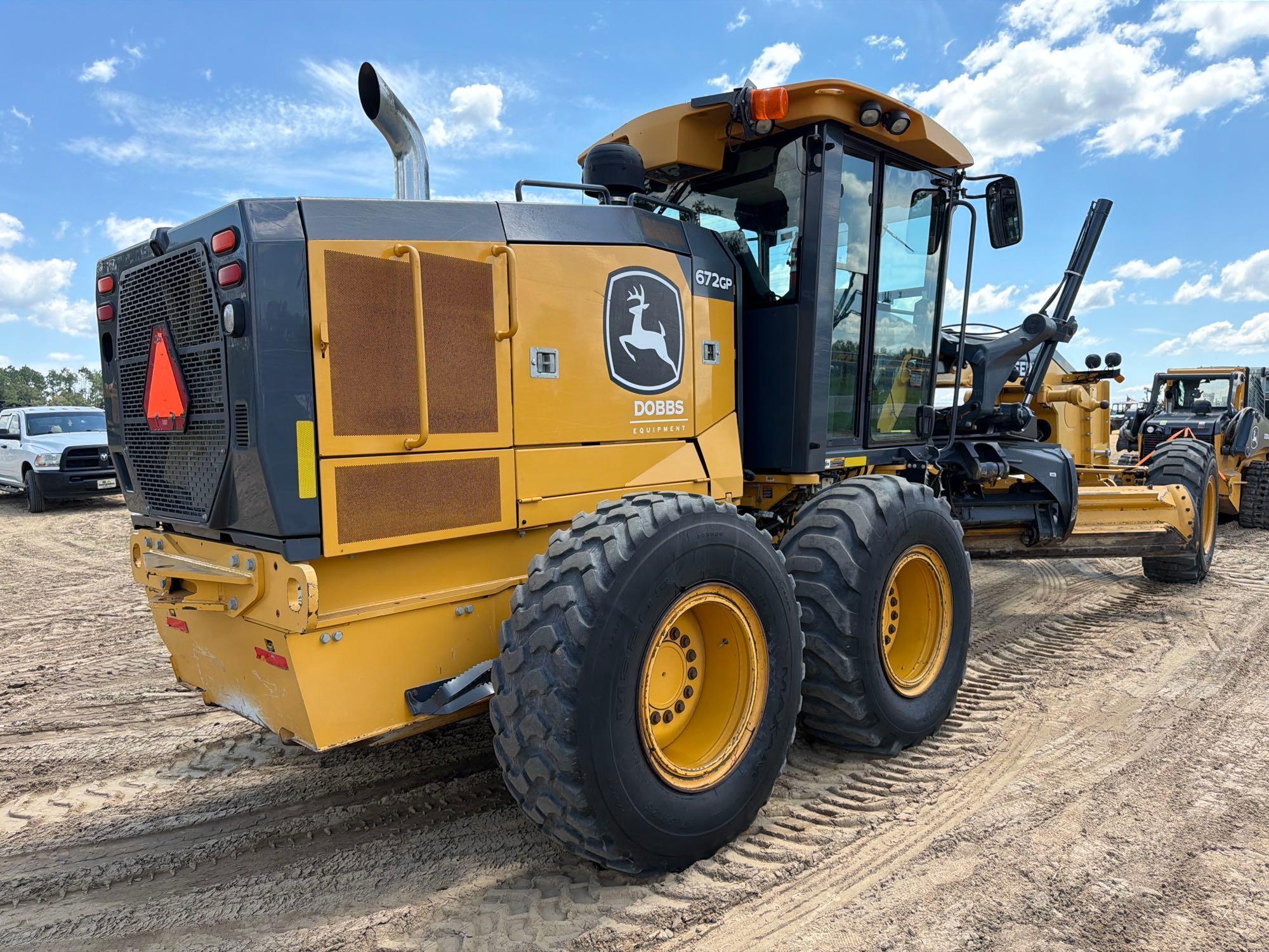 2021 John Deere 672G
