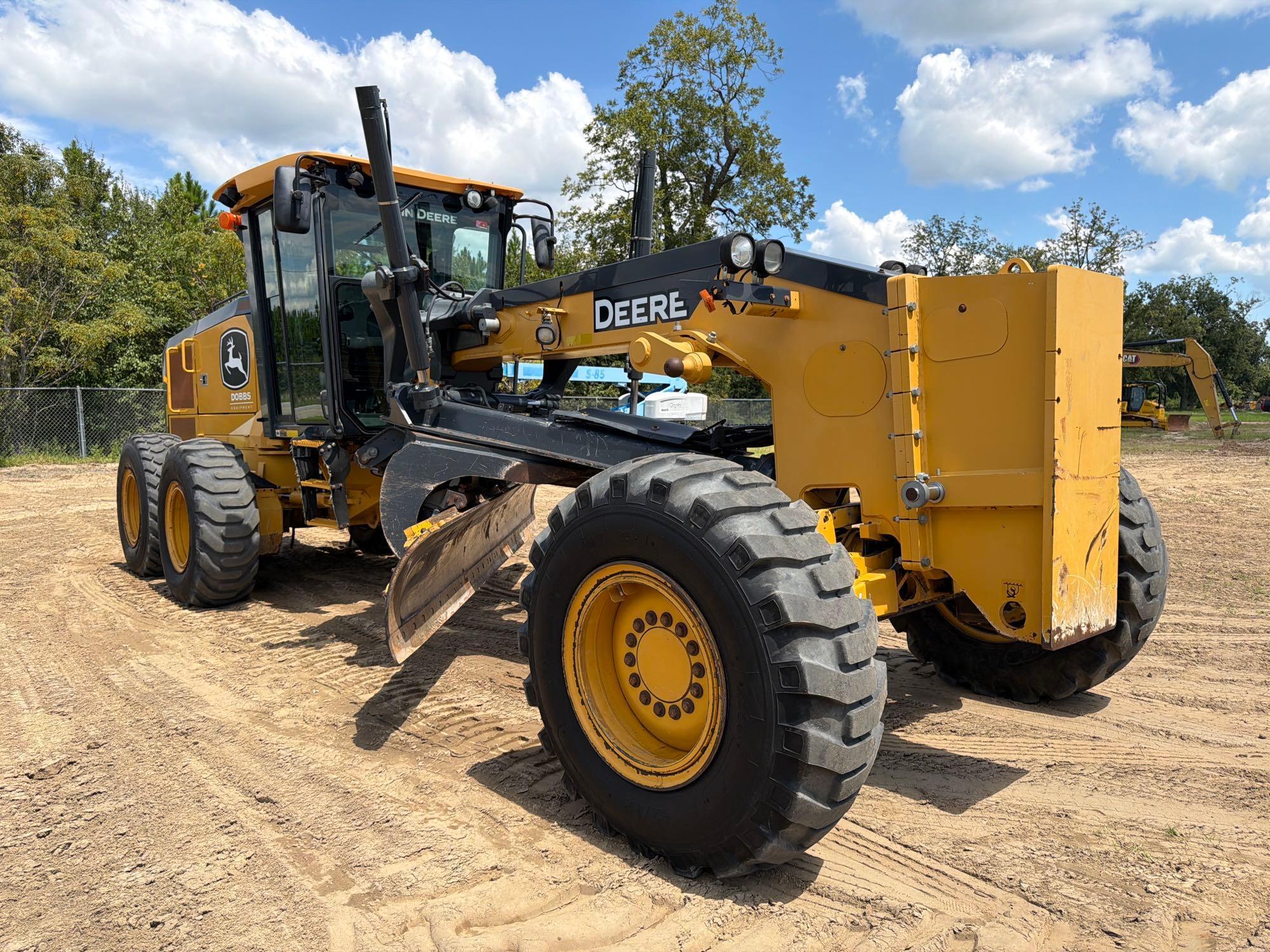 2021 John Deere 672G