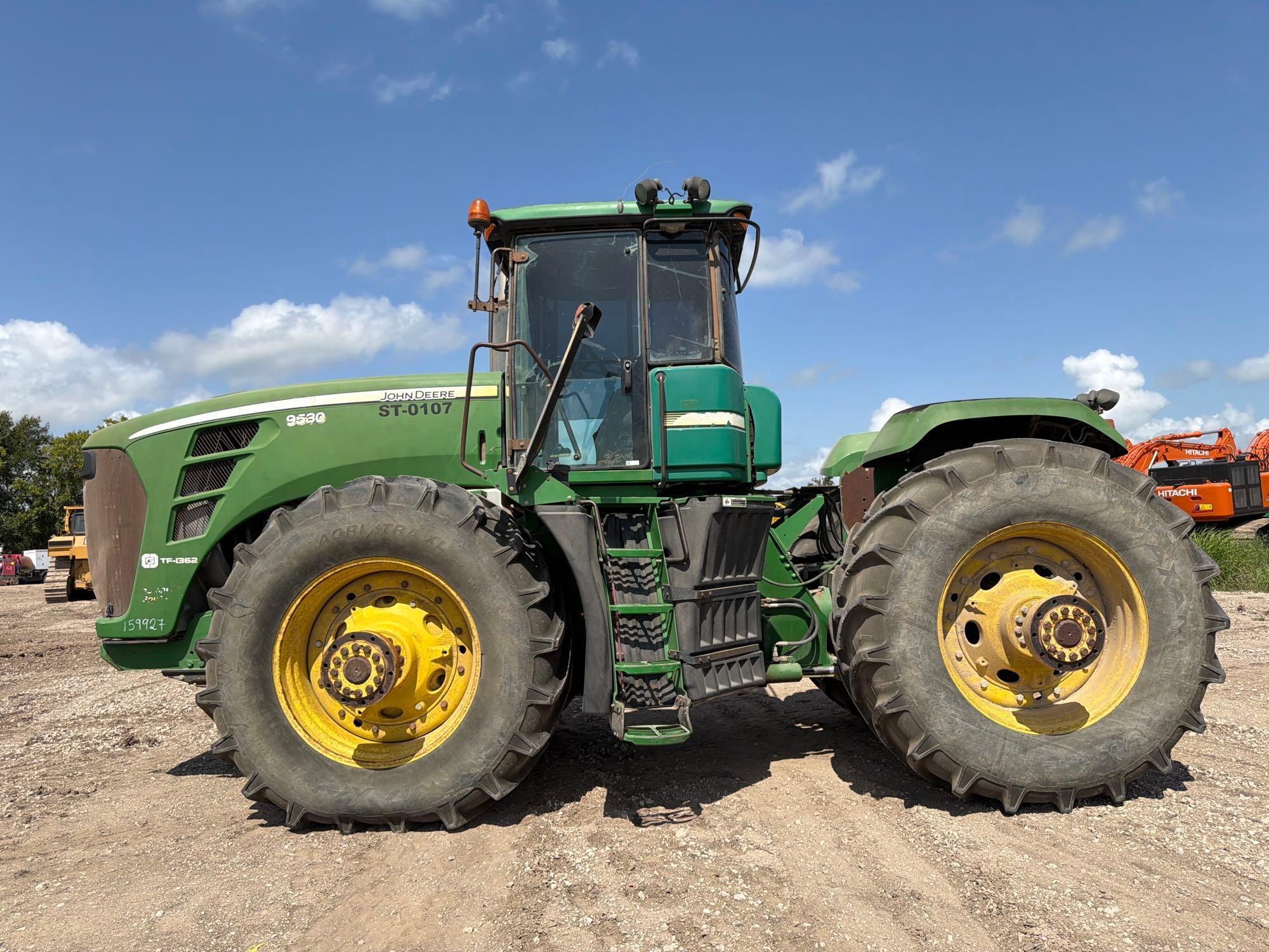 John Deere 9530