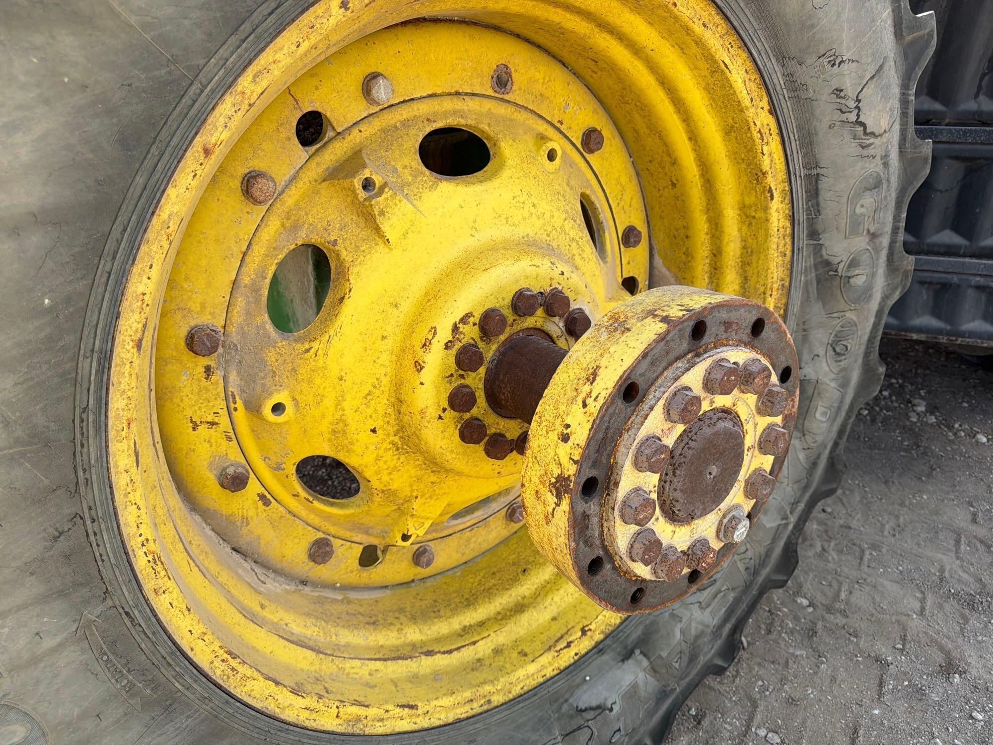 John Deere 9530