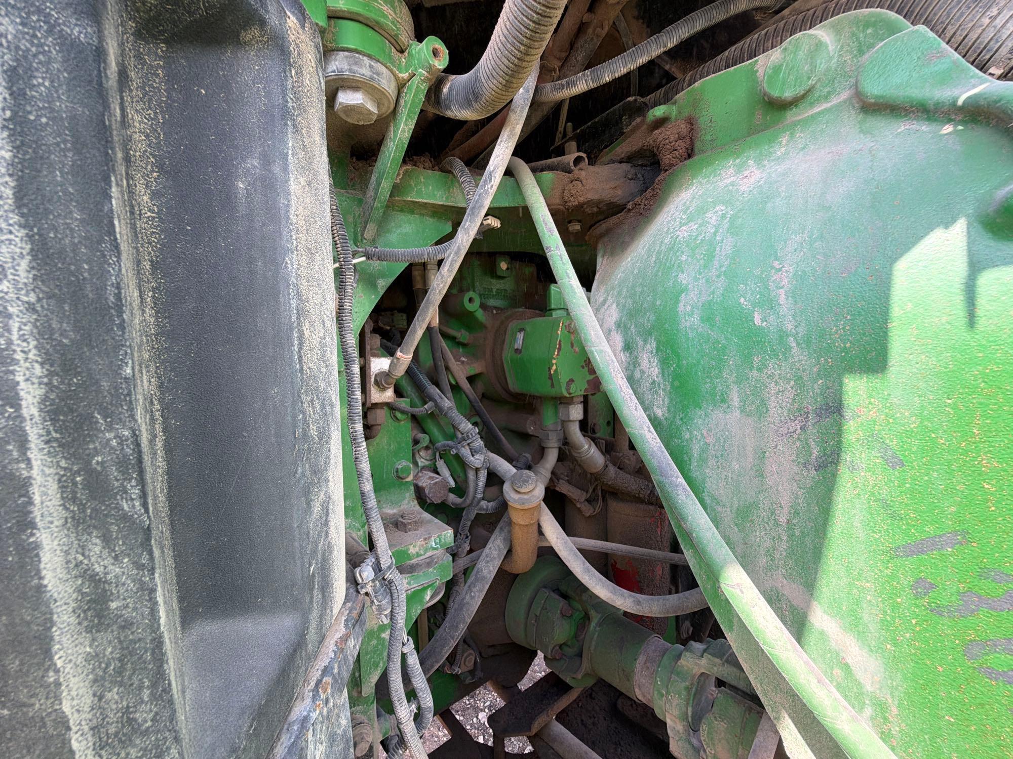 John Deere 9530