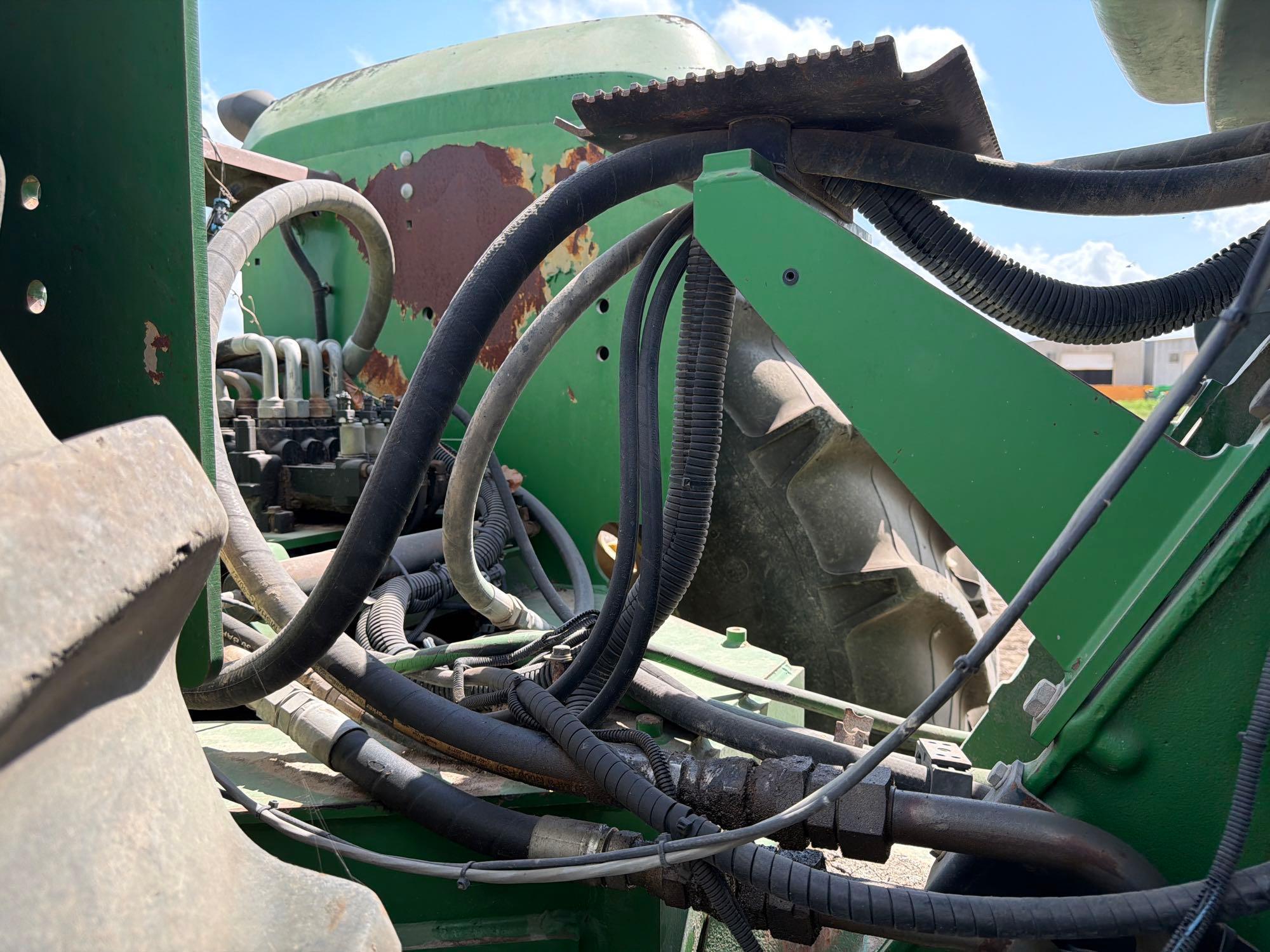 John Deere 9530