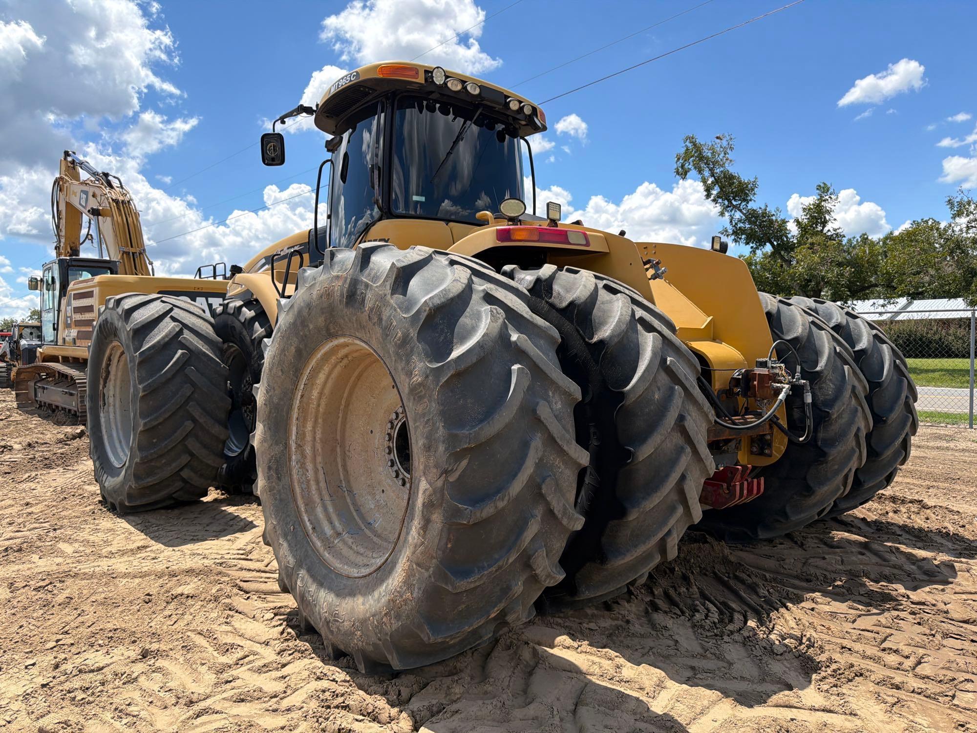 Challenger MT965C
