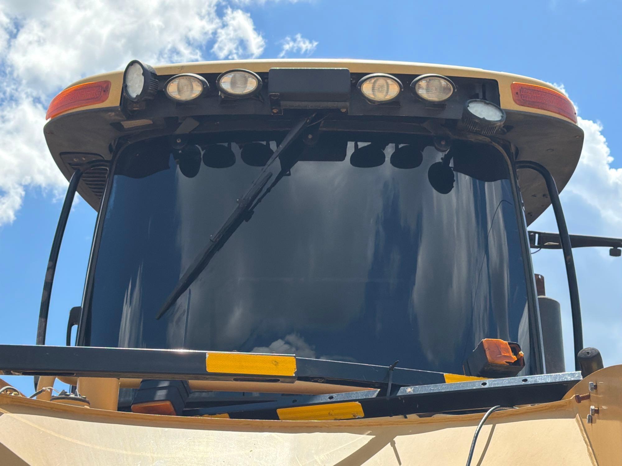 Challenger MT965C