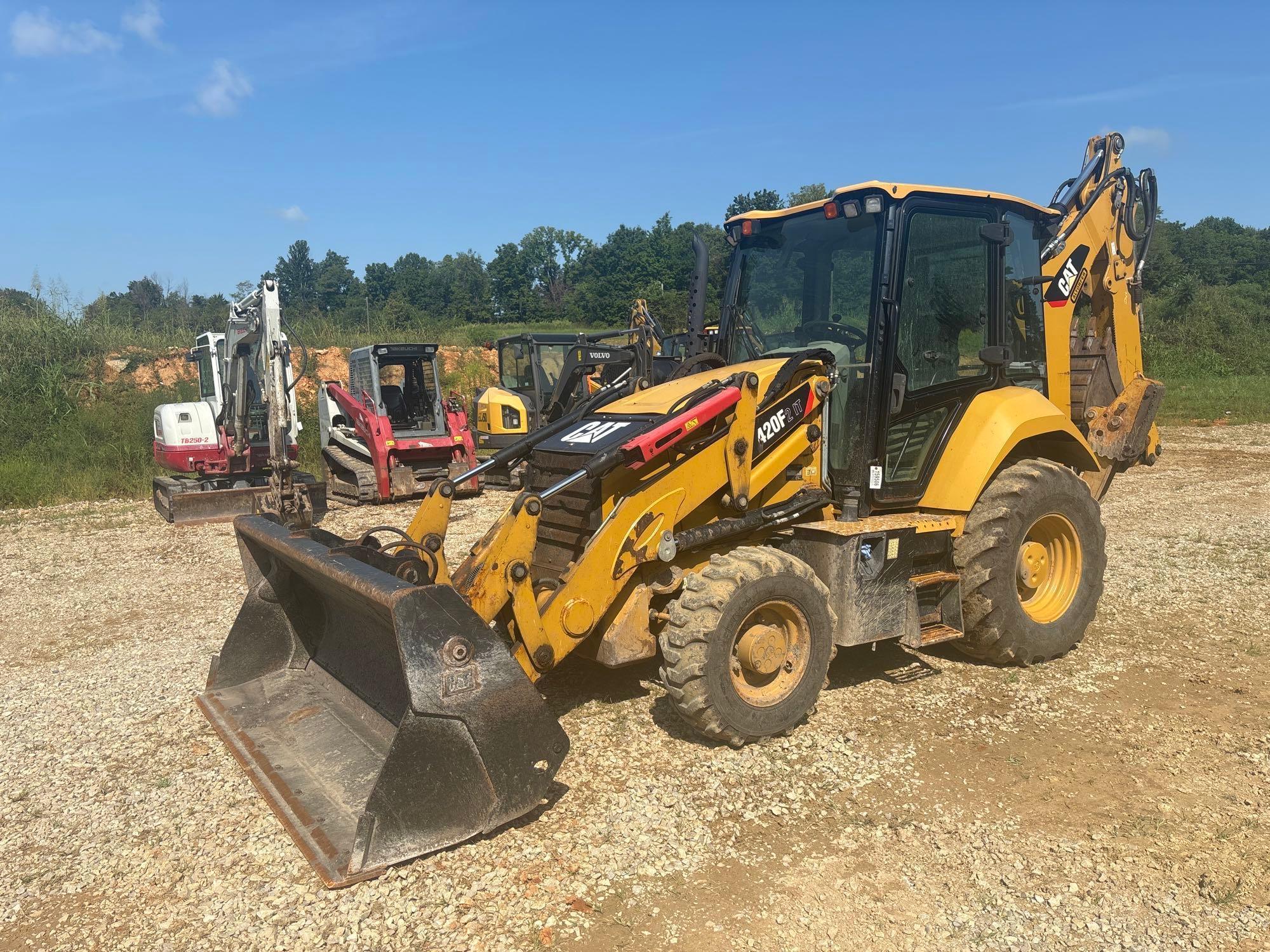 Caterpillar 420F2
