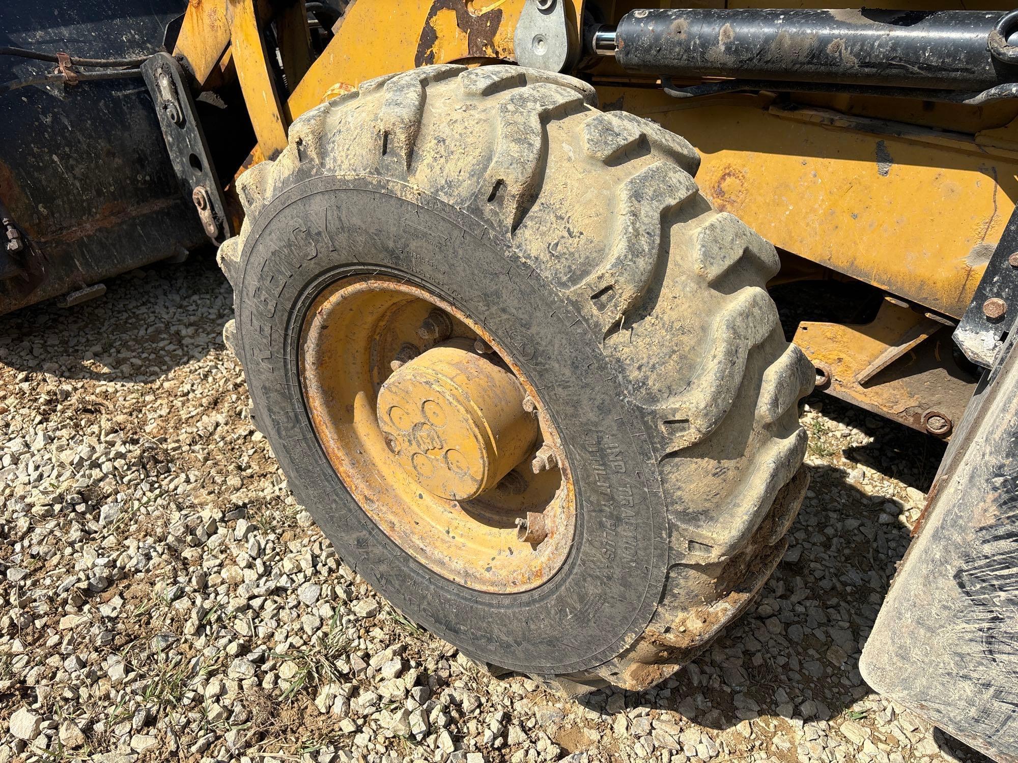 Caterpillar 420F2
