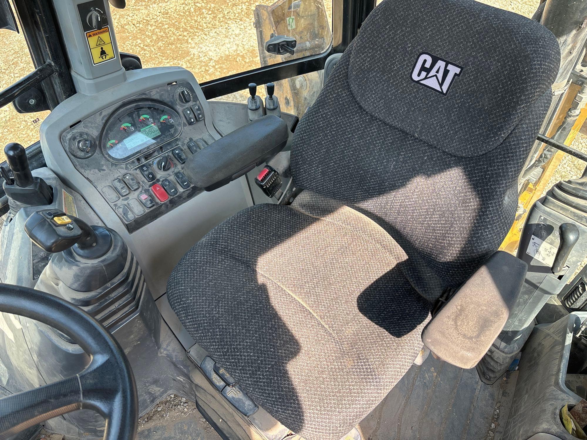 Caterpillar 420F2