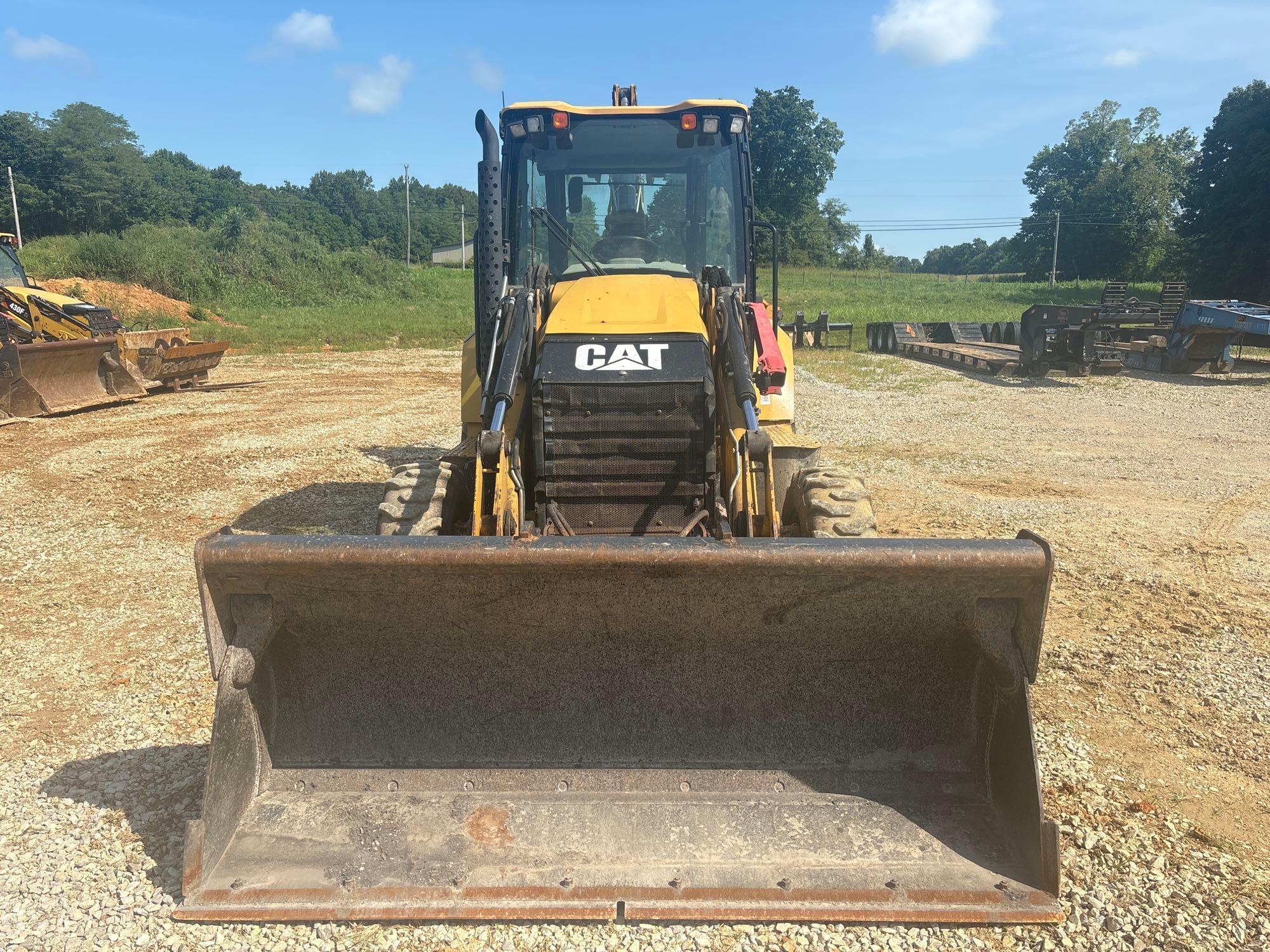 Caterpillar 420F2