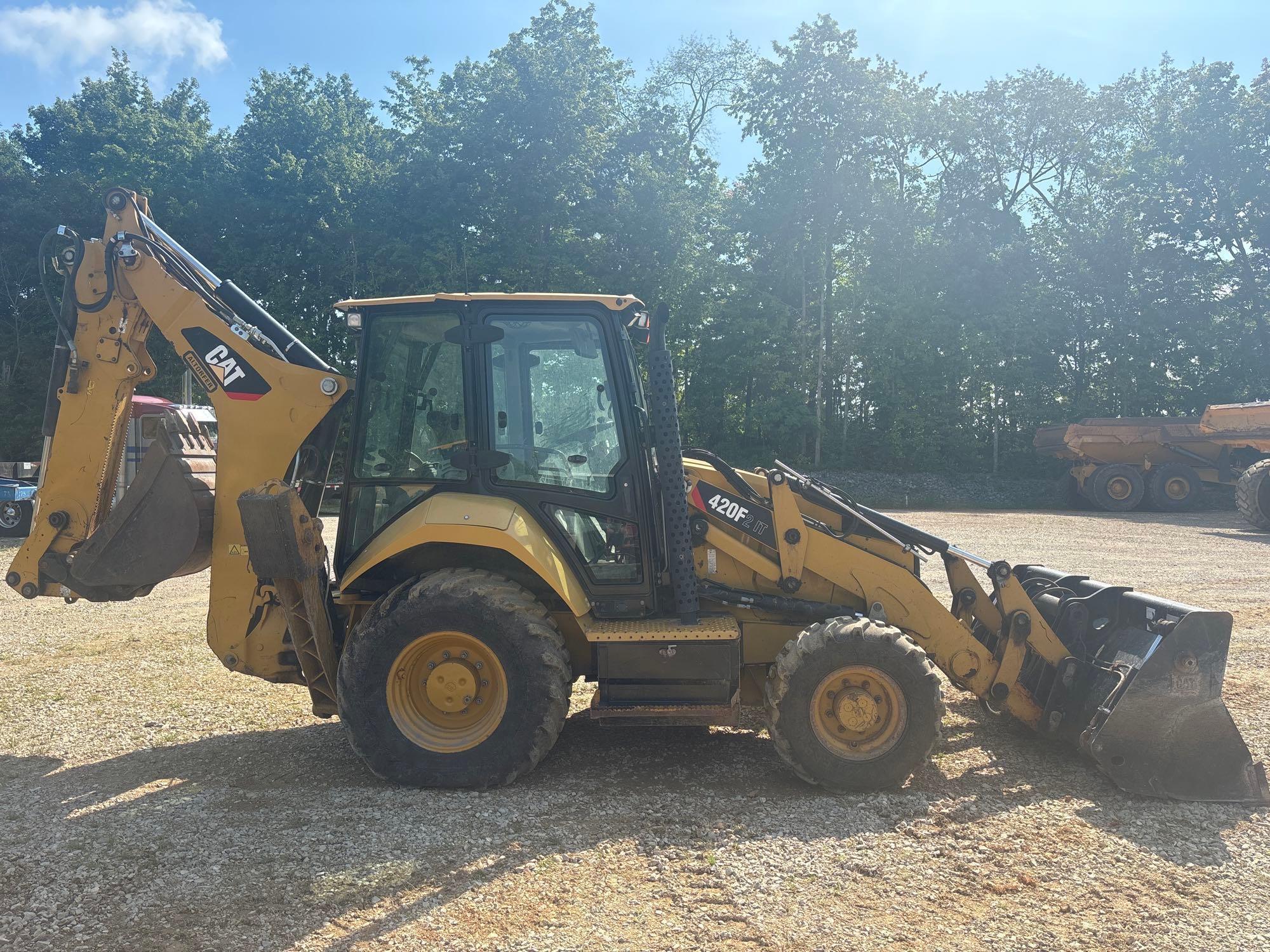 Caterpillar 420F2