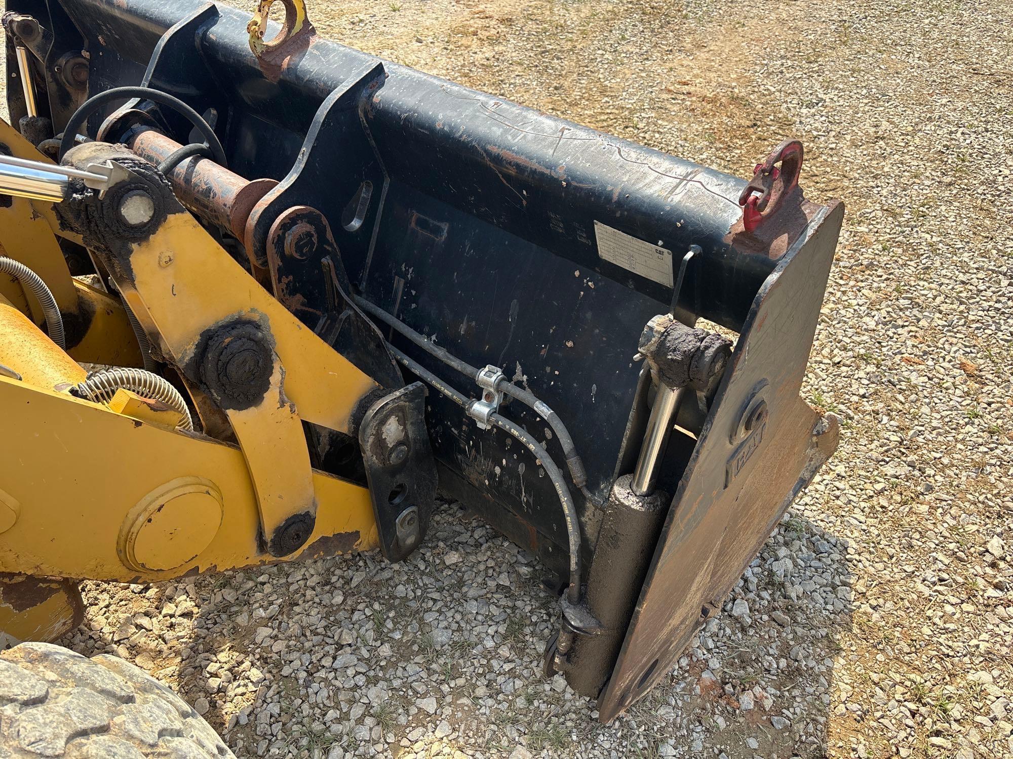 2015 Caterpillar 430F