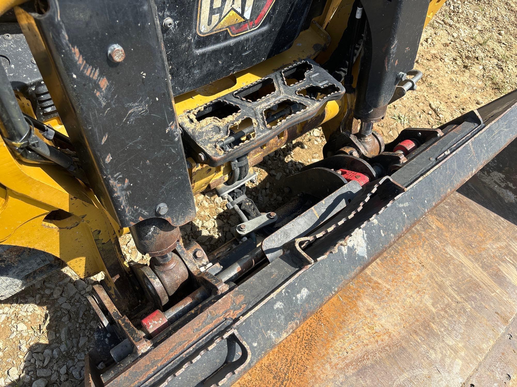Caterpillar 255