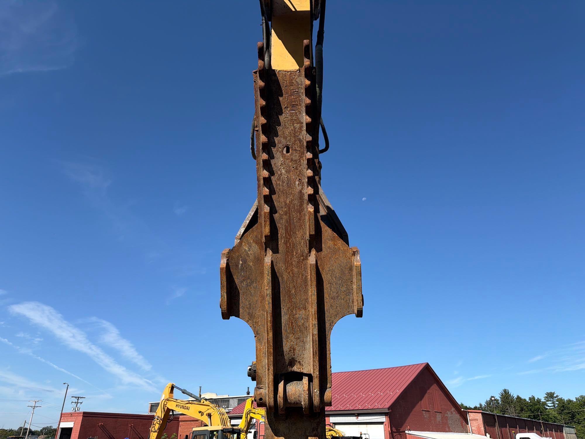 Caterpillar 325DL