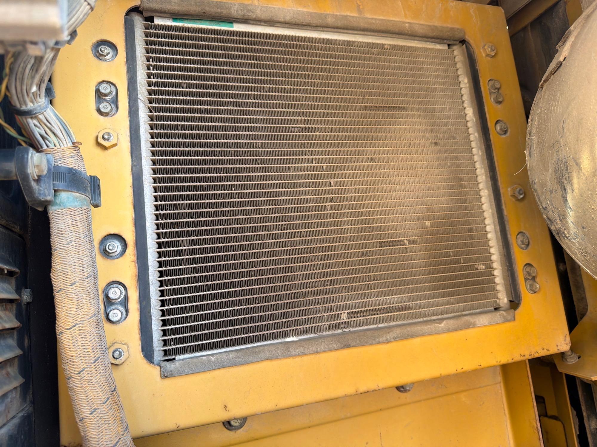 Caterpillar 325DL