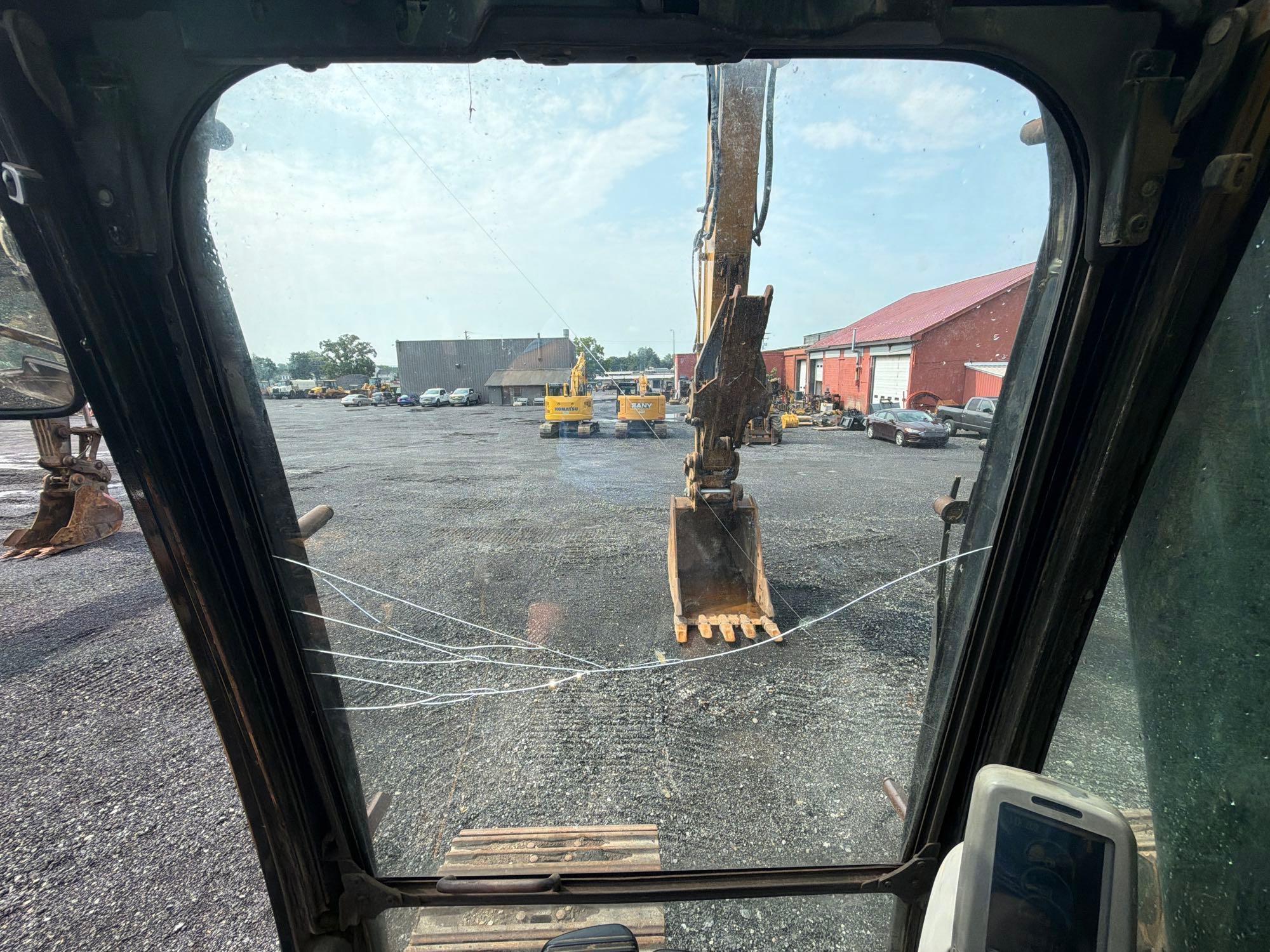 Caterpillar 325DL
