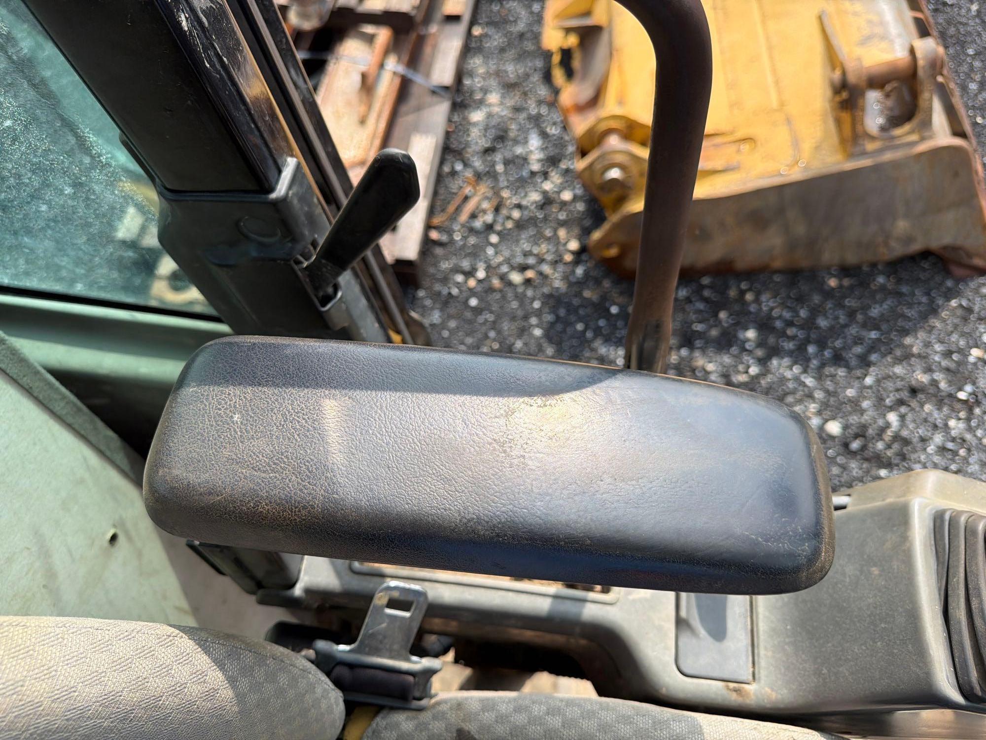 Caterpillar 325DL