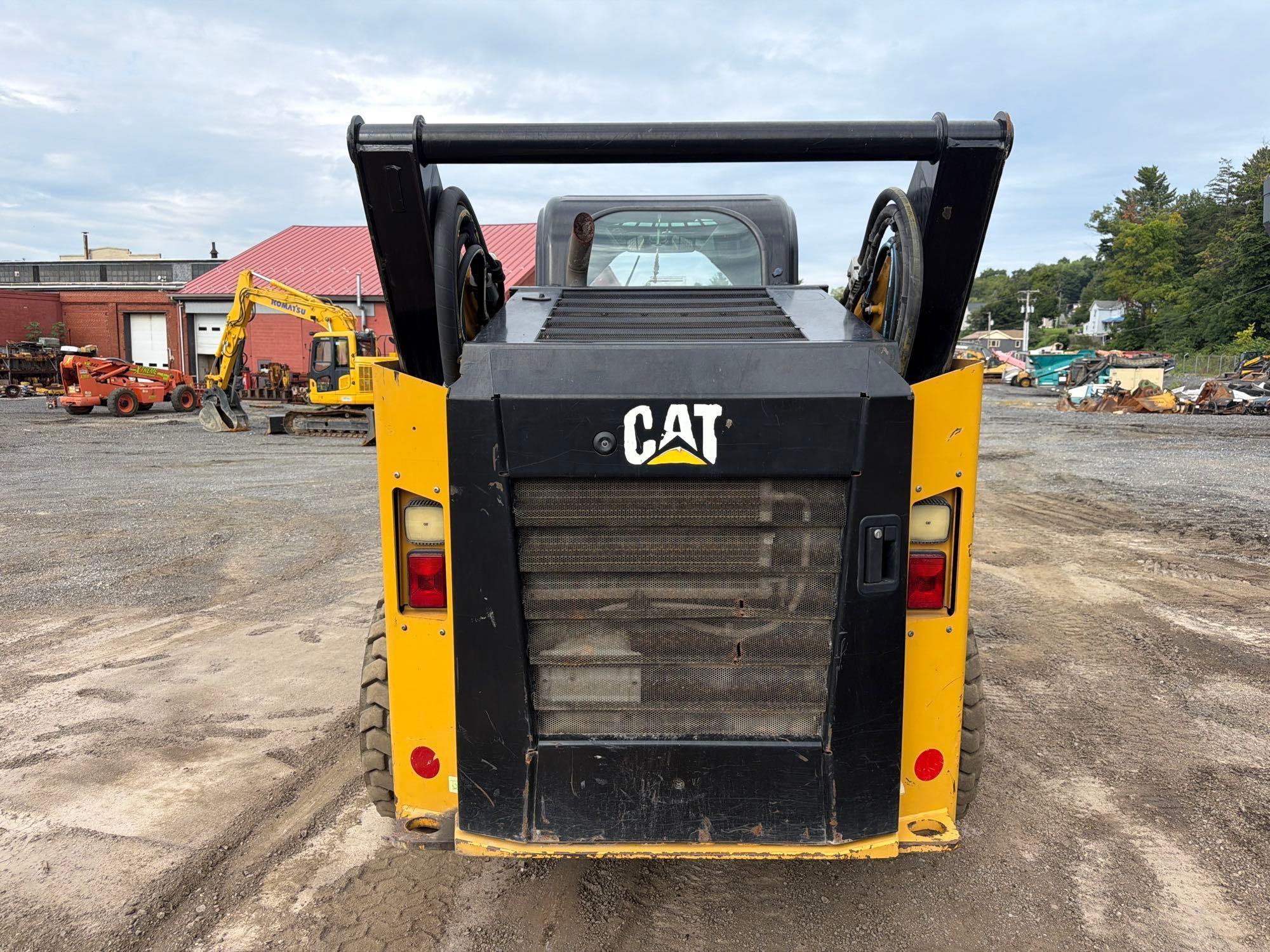 Caterpillar 272D2