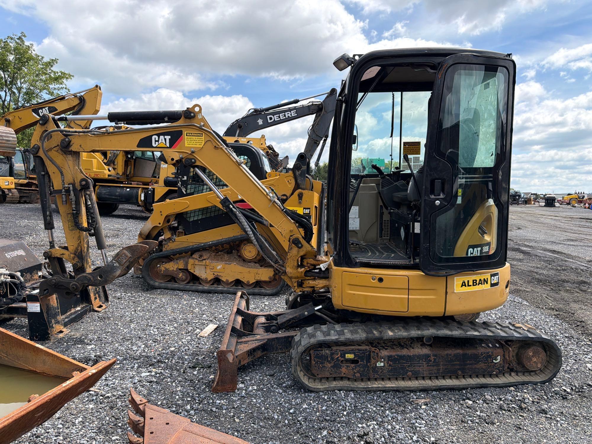 Photo of 2016 Caterpillar 303