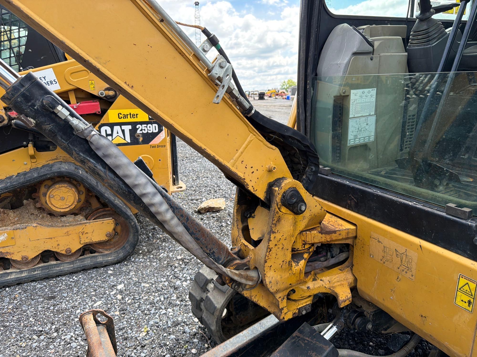 2016 Caterpillar 303