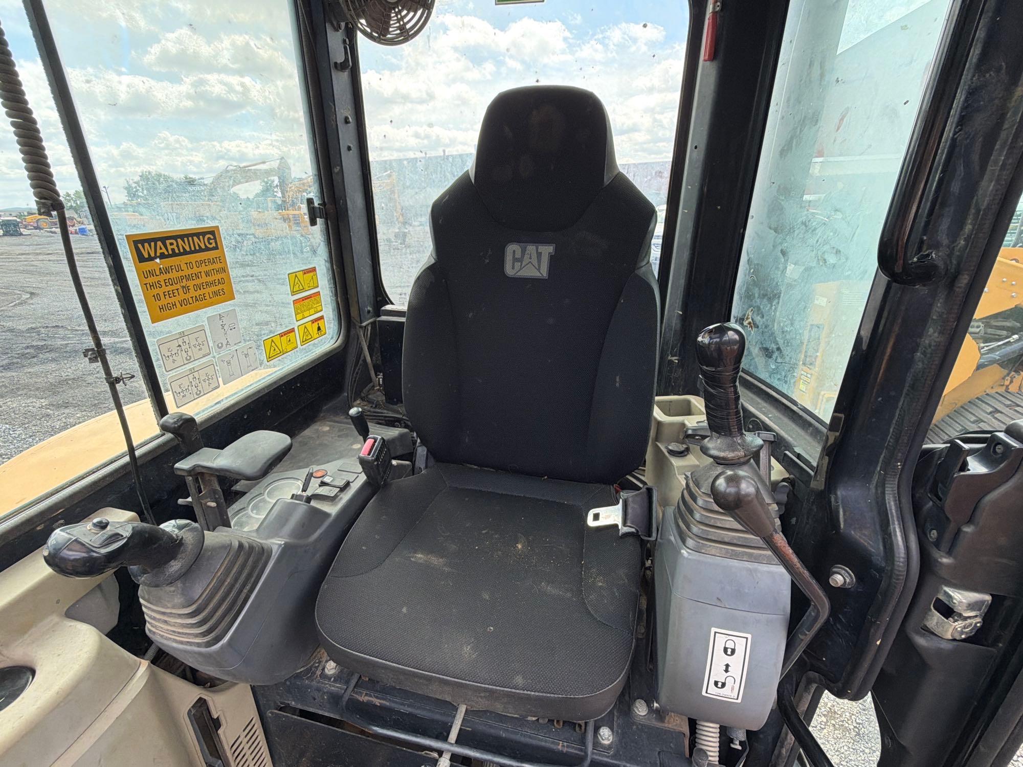 2016 Caterpillar 303