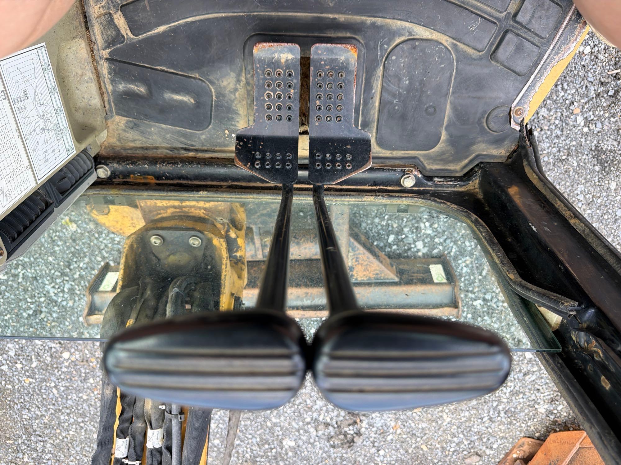 2016 Caterpillar 303
