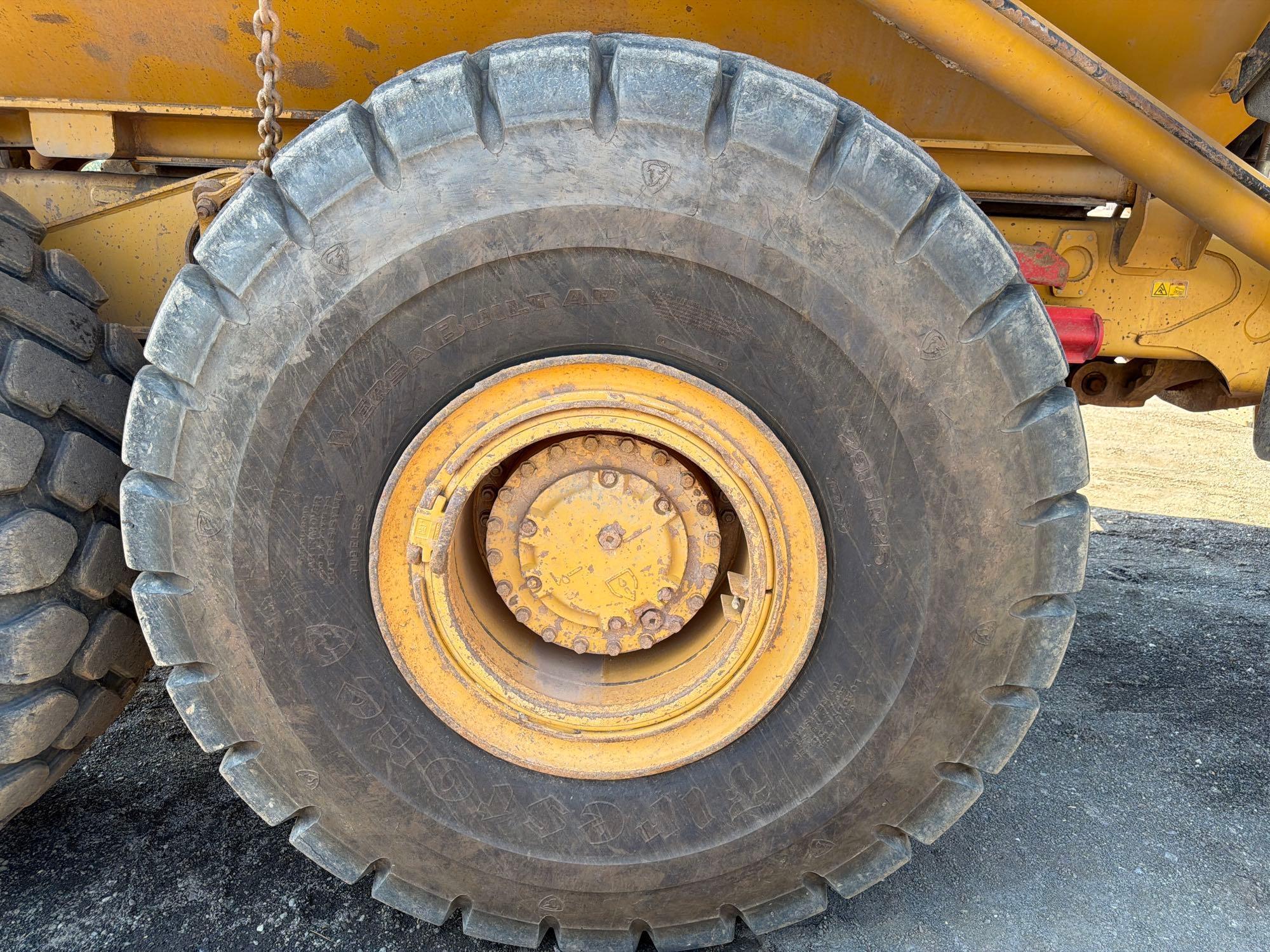 Caterpillar 740B